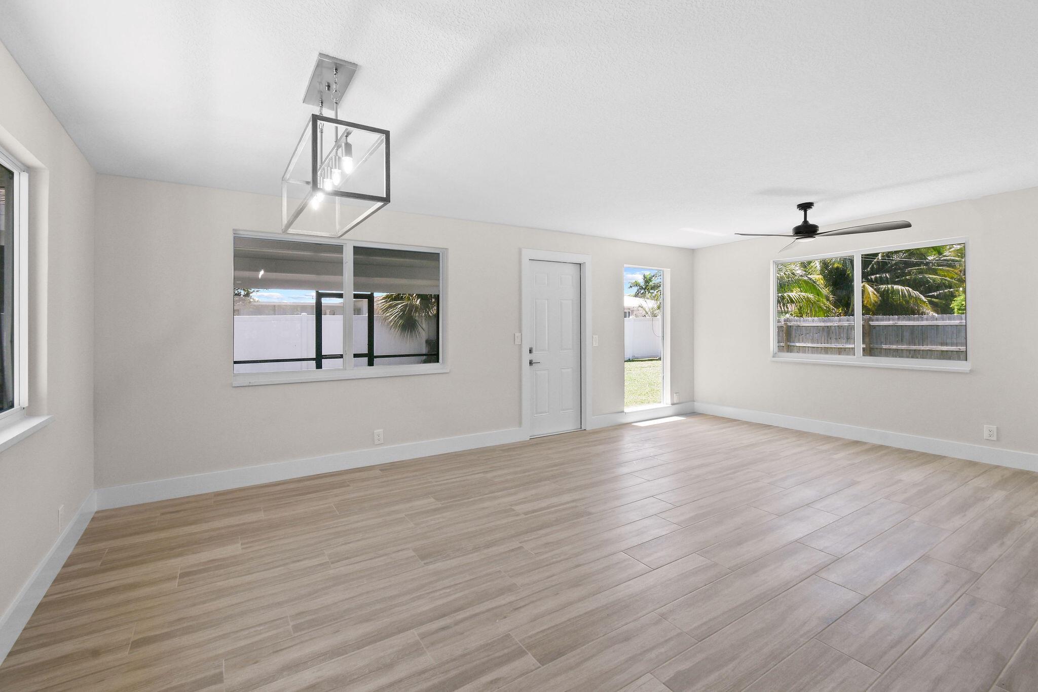 1522 Lance Road