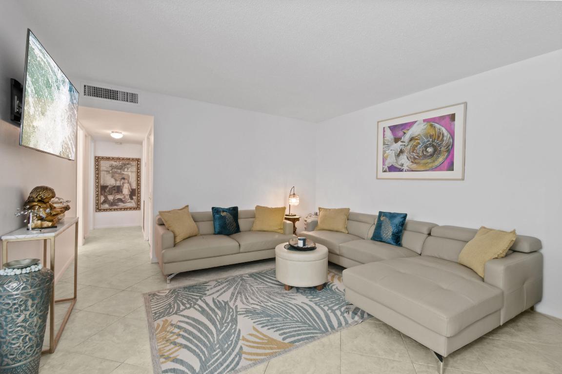 1100 E Indiantown Road 101