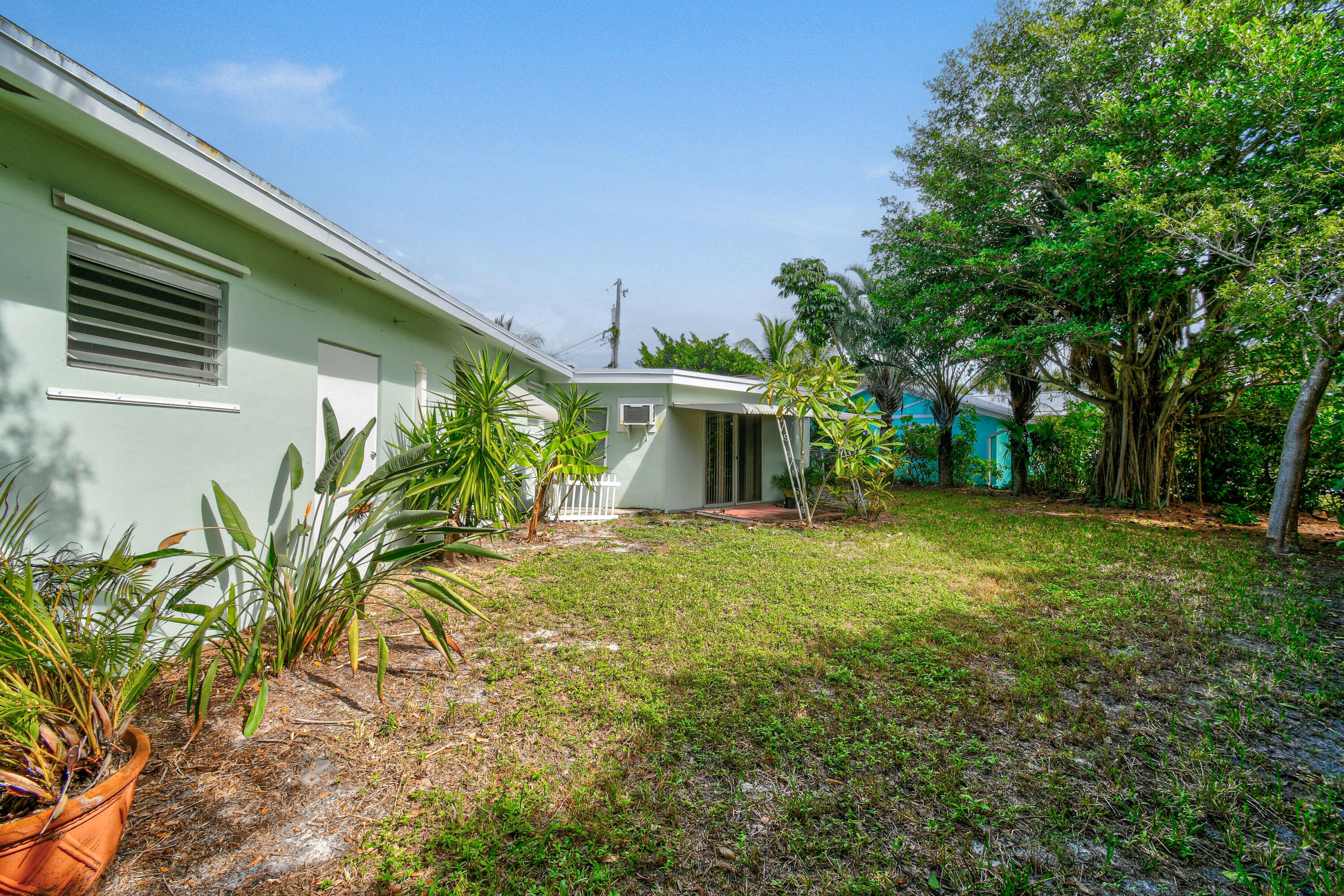 356 Cedar Avenue