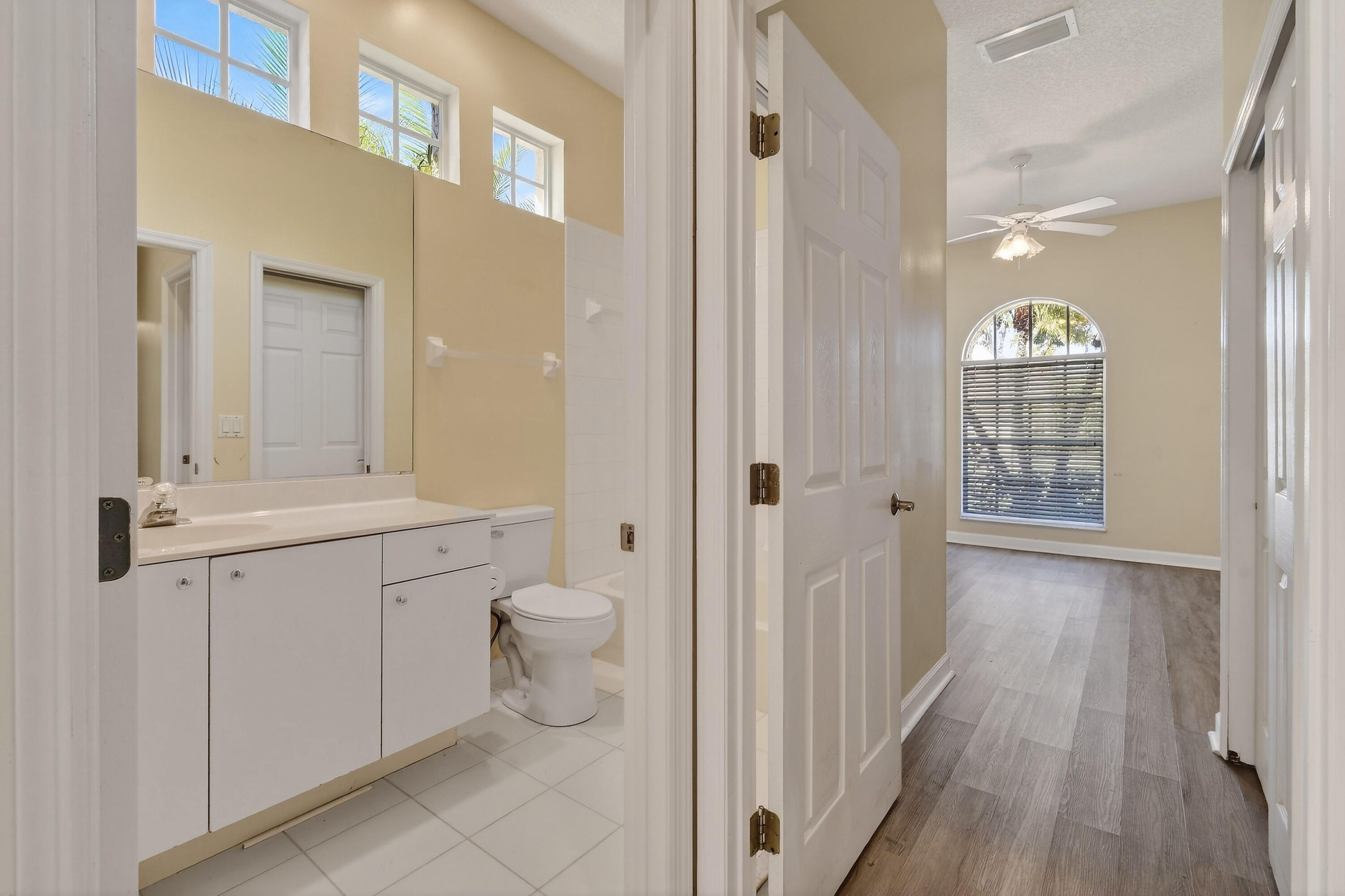 408 SW Horseshoe Bay, Port St. Lucie