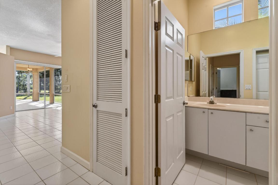 408 SW Horseshoe Bay, Port St. Lucie