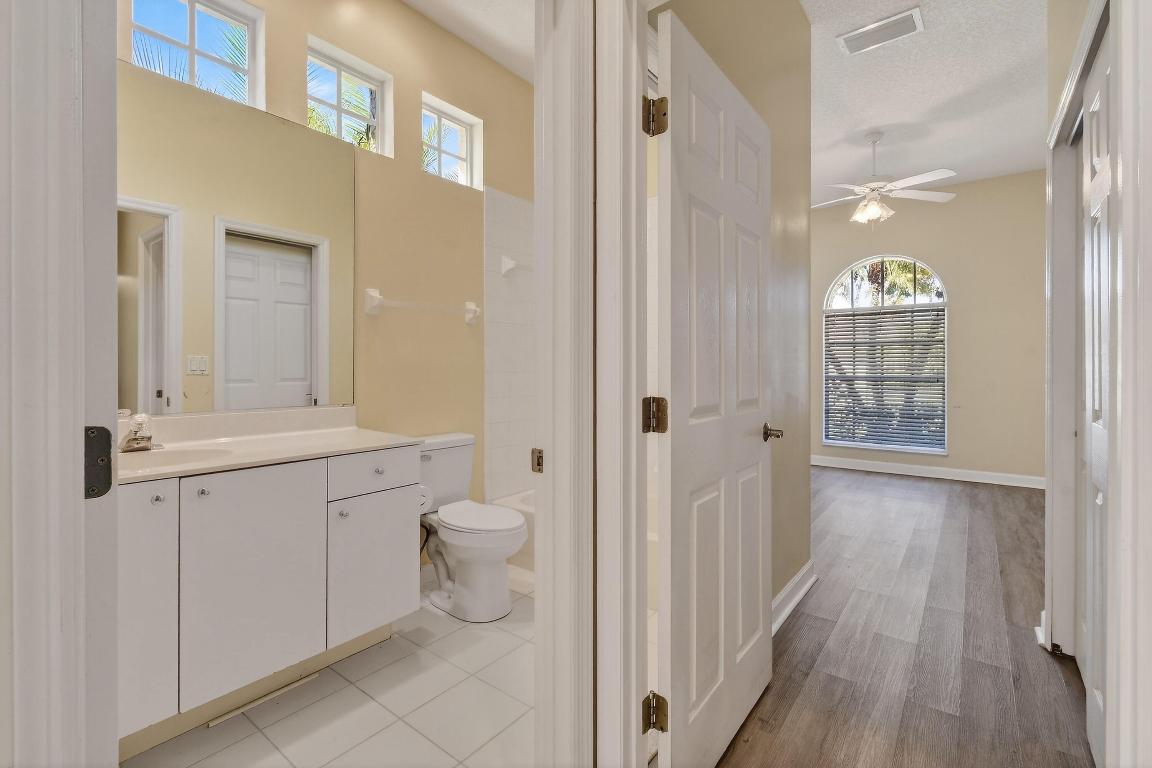 408 SW Horseshoe Bay, Port St. Lucie