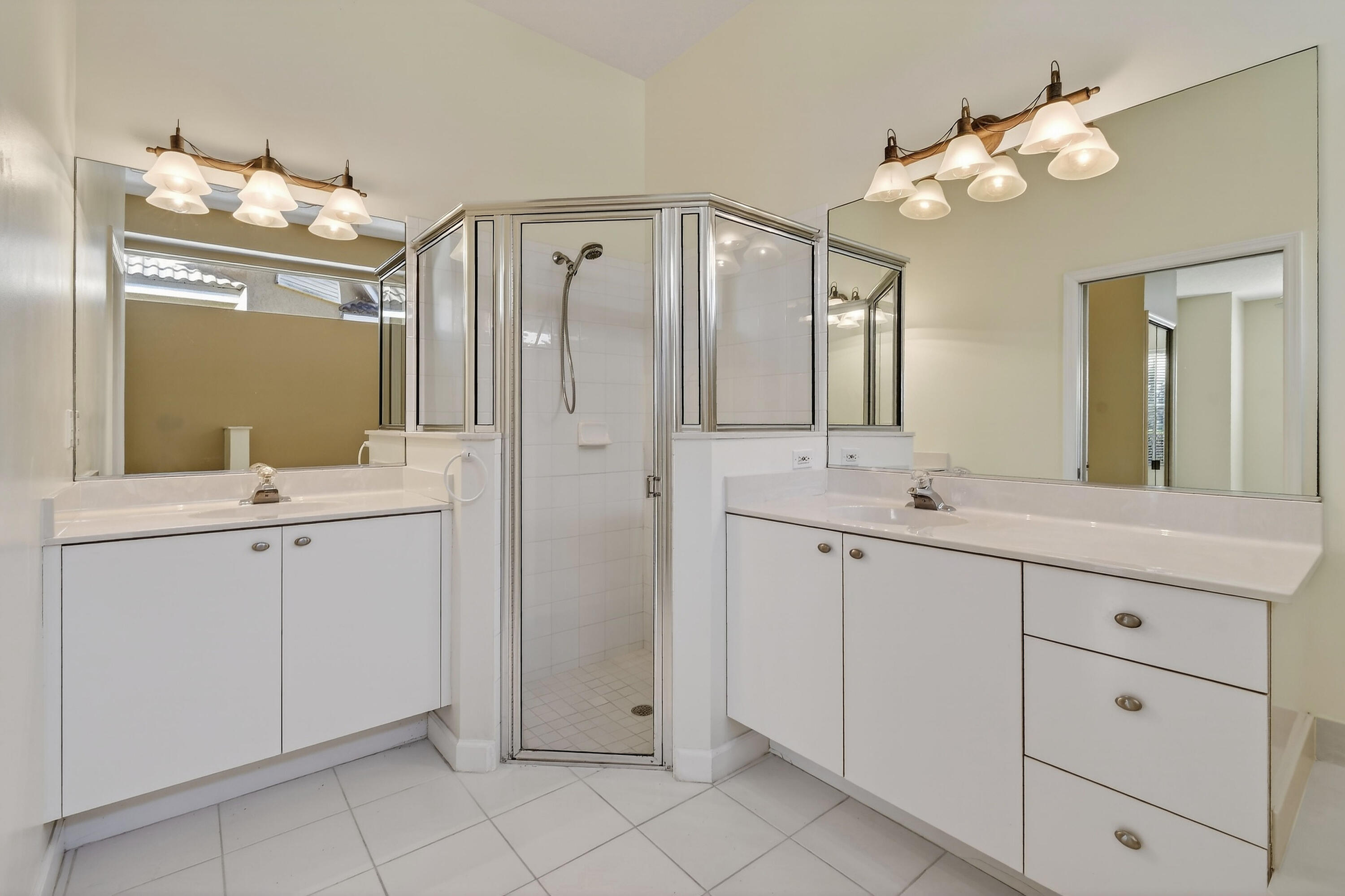 408 SW Horseshoe Bay, Port St. Lucie