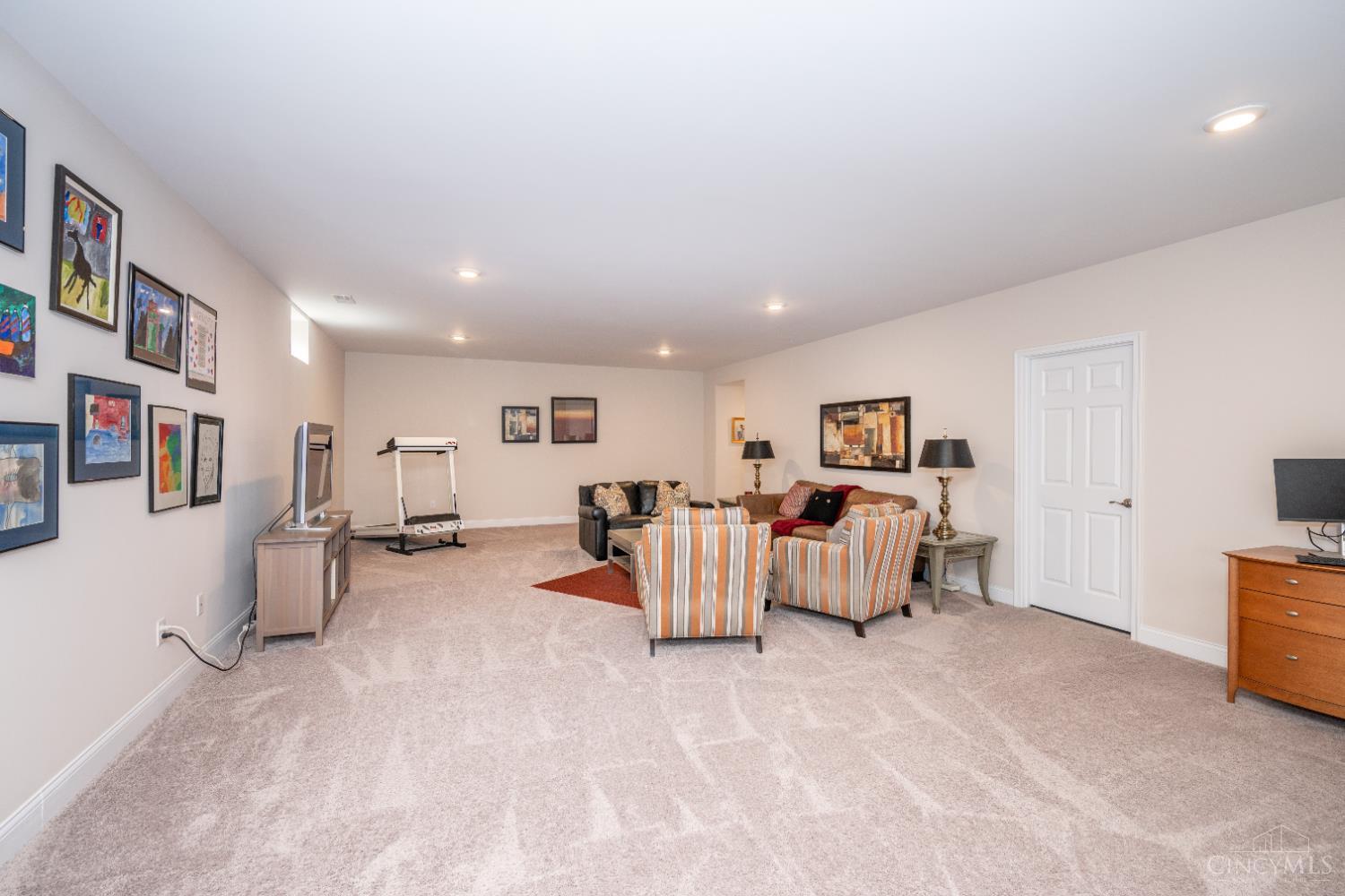 2612 Virgie Court