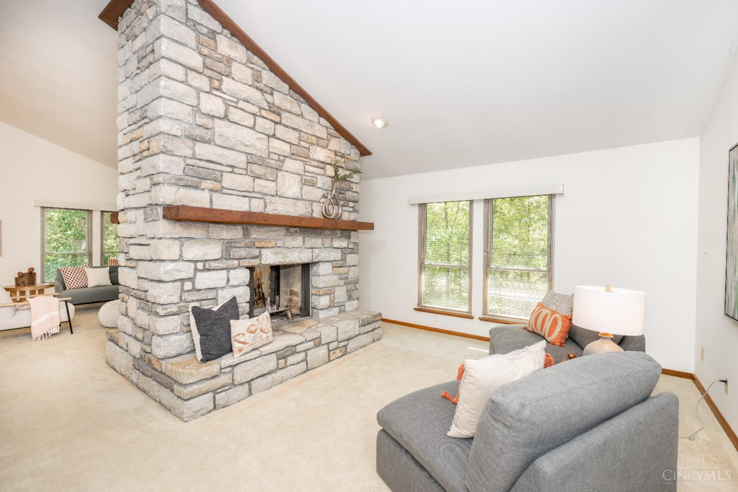 955 Woodcreek Drive