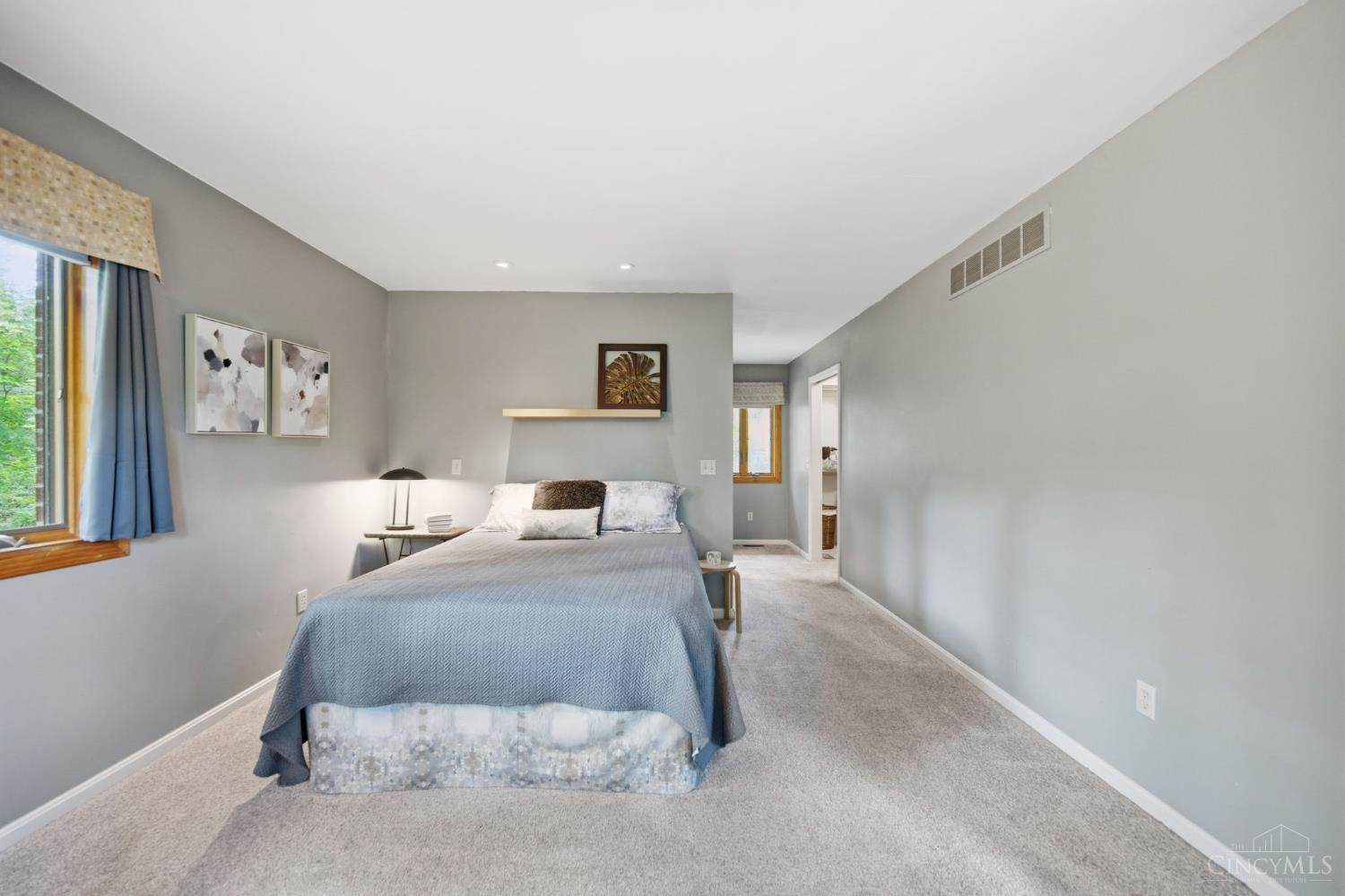 1325 Holman View Drive