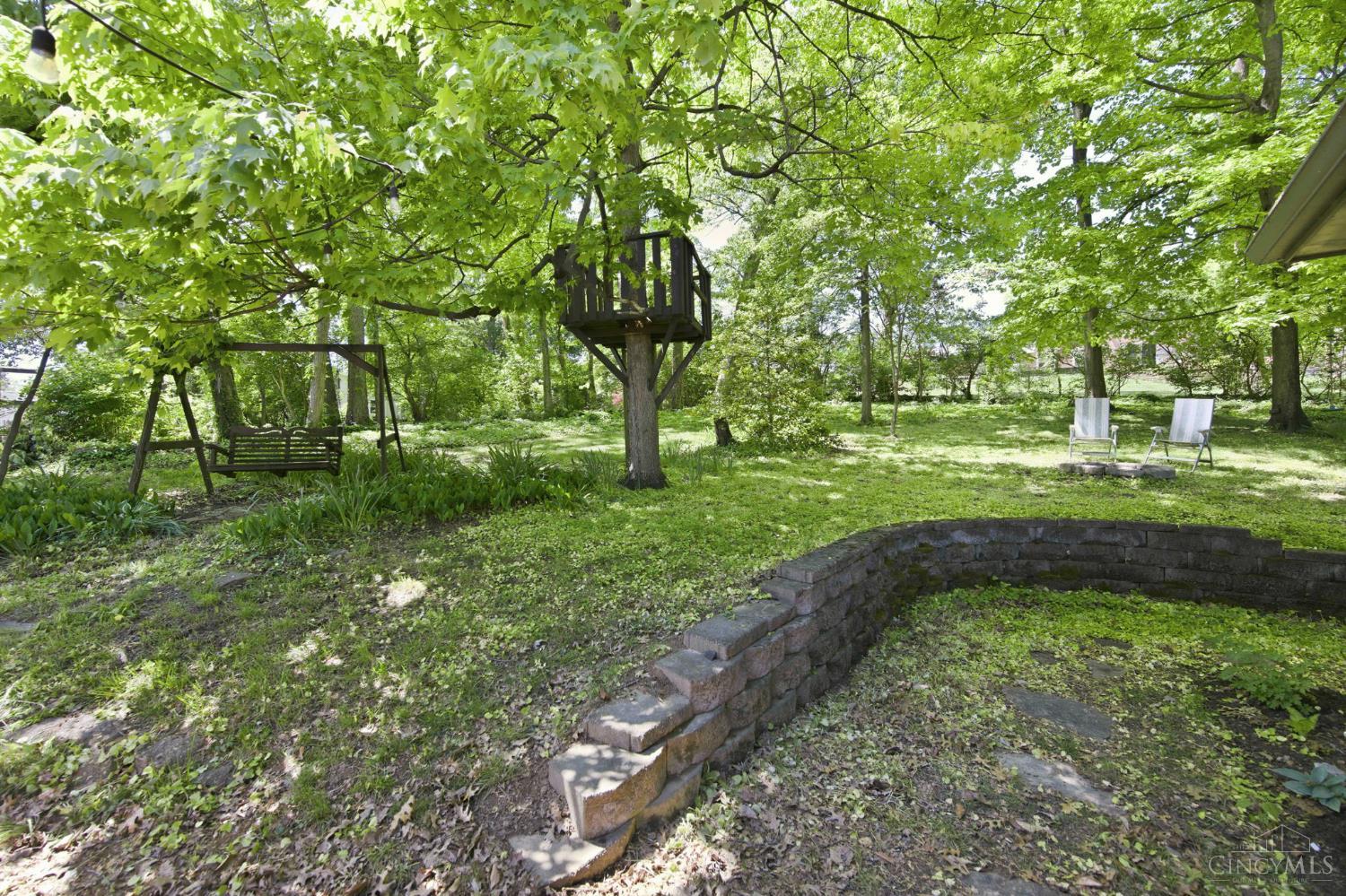 1325 Holman View Drive