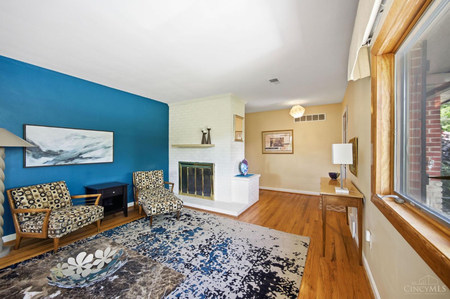 1325 Holman View Drive