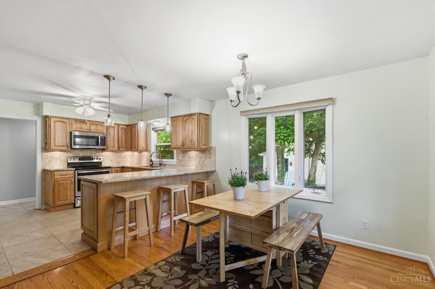 1204 Forest Court