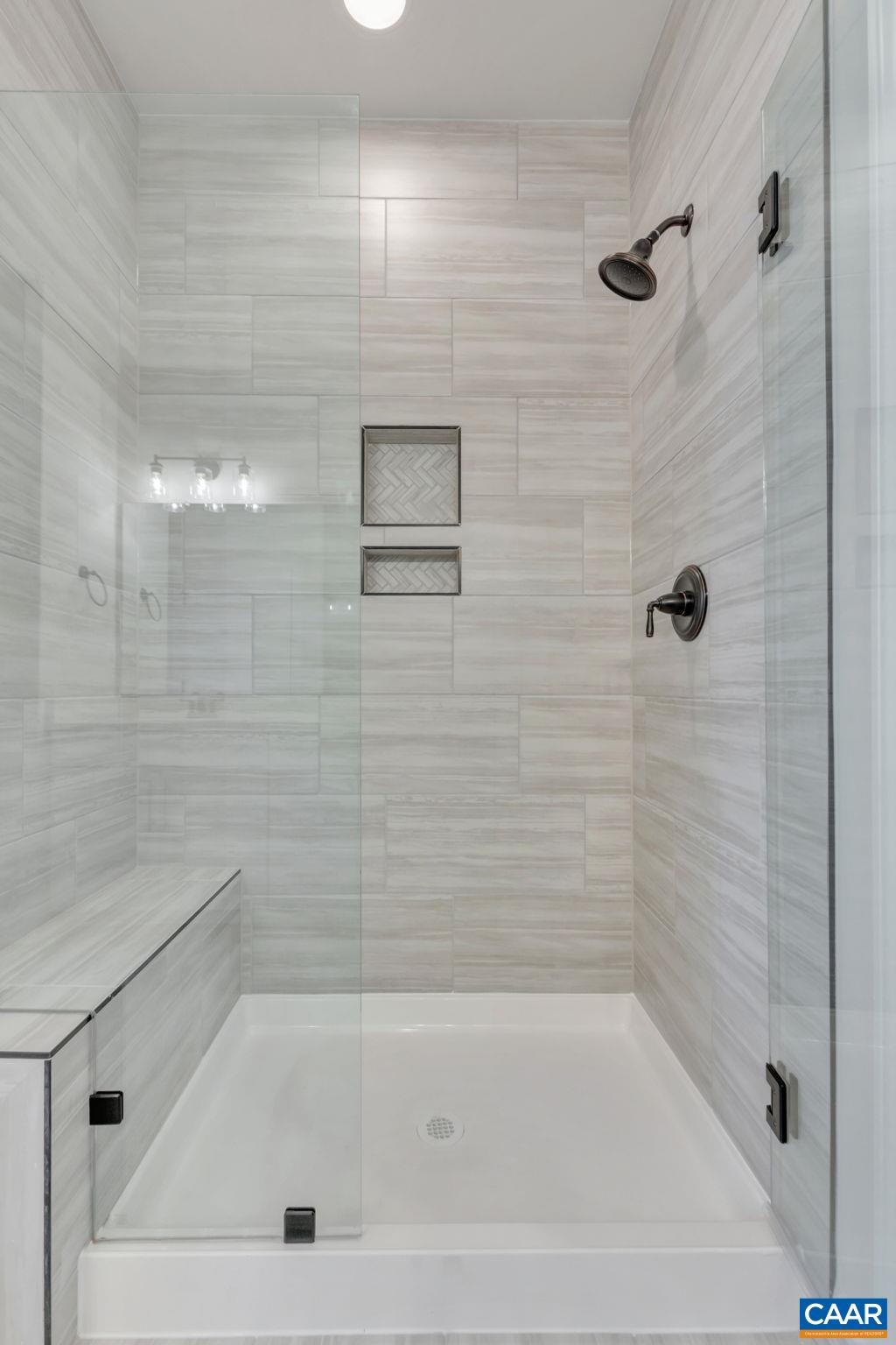 112 RIDGELINE DR