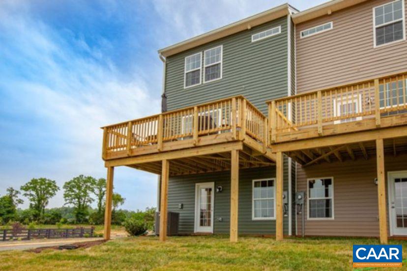 113 MAPLESHIRE CT