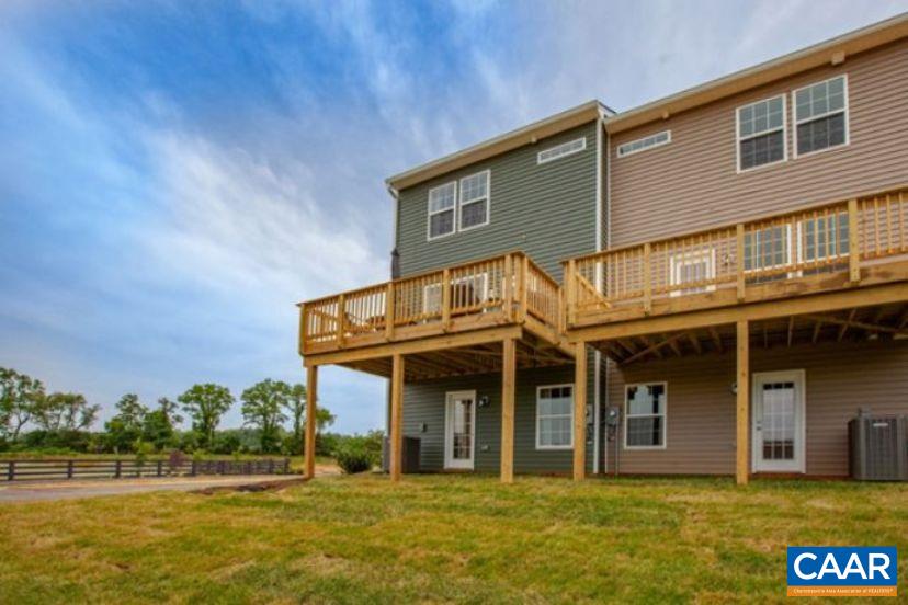 113 MAPLESHIRE CT