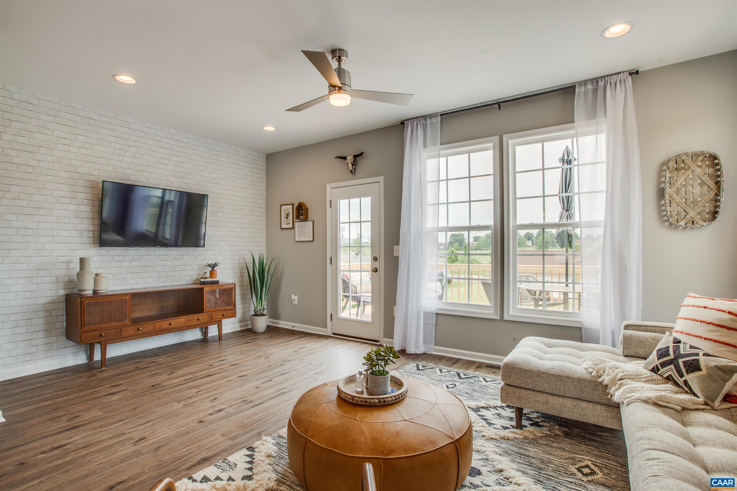 113 MAPLESHIRE CT