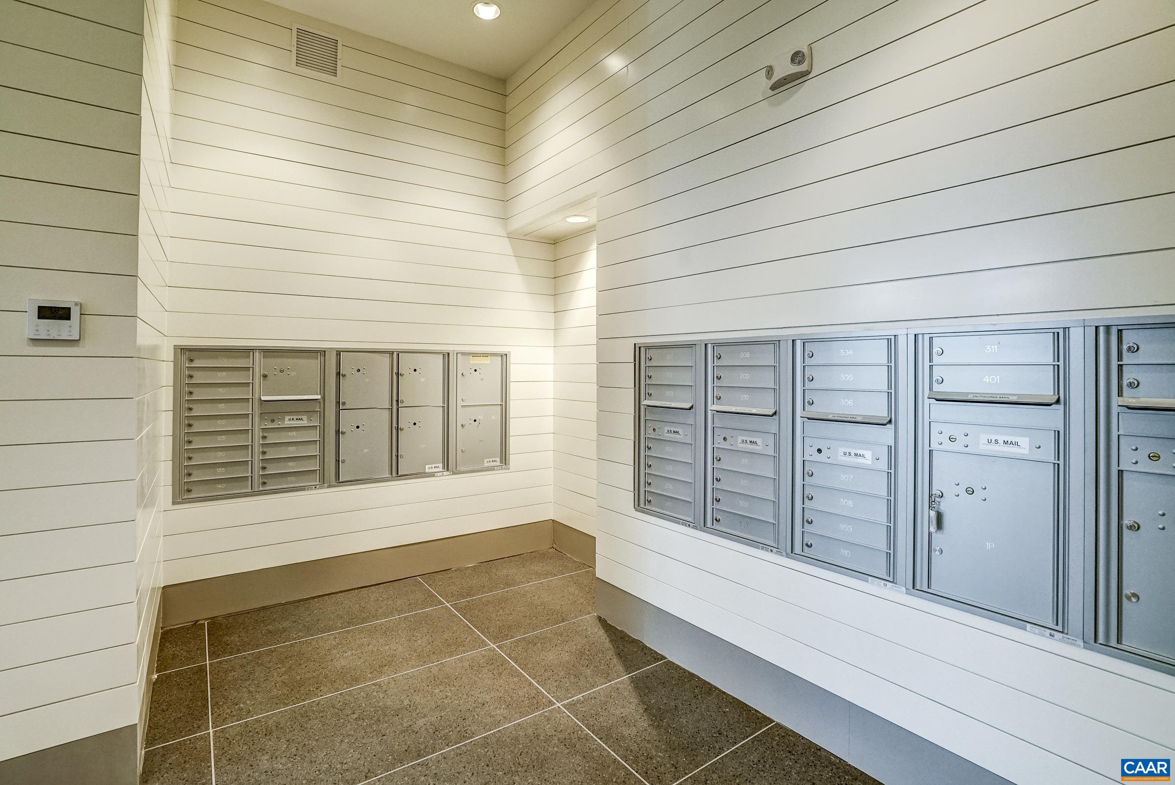 1035 HEATHERCROFT CIR Unit 303