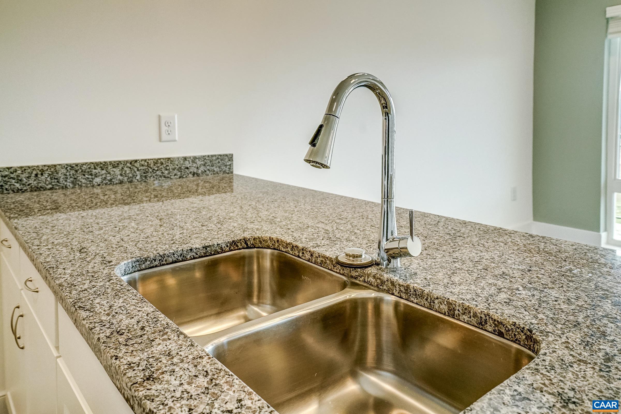 1035 HEATHERCROFT CIR Unit 303