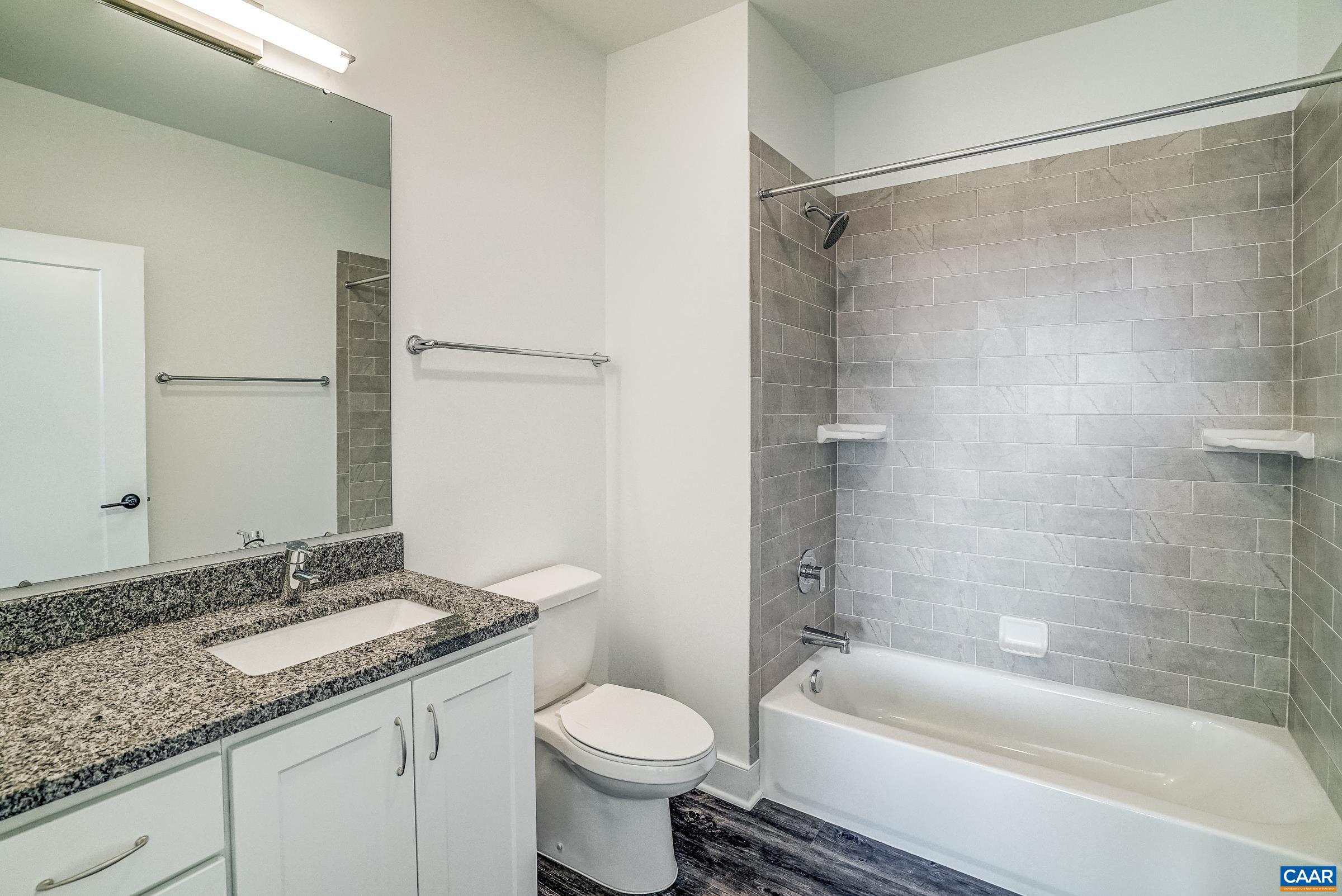 1035 HEATHERCROFT CIR Unit 303