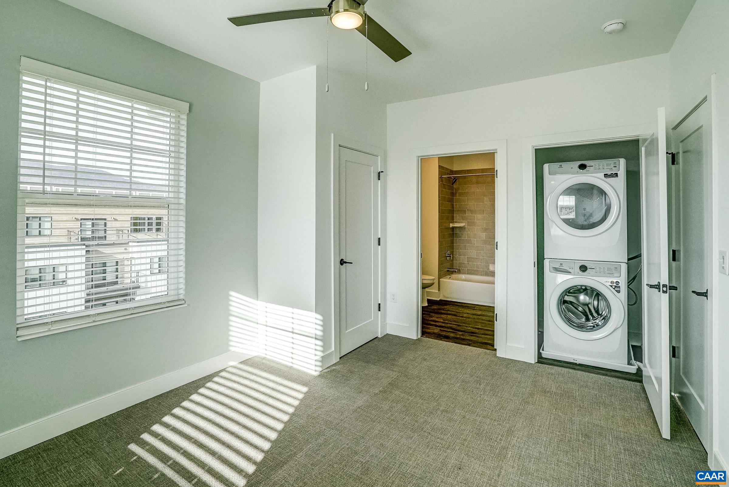 1035 HEATHERCROFT CIR Unit 303