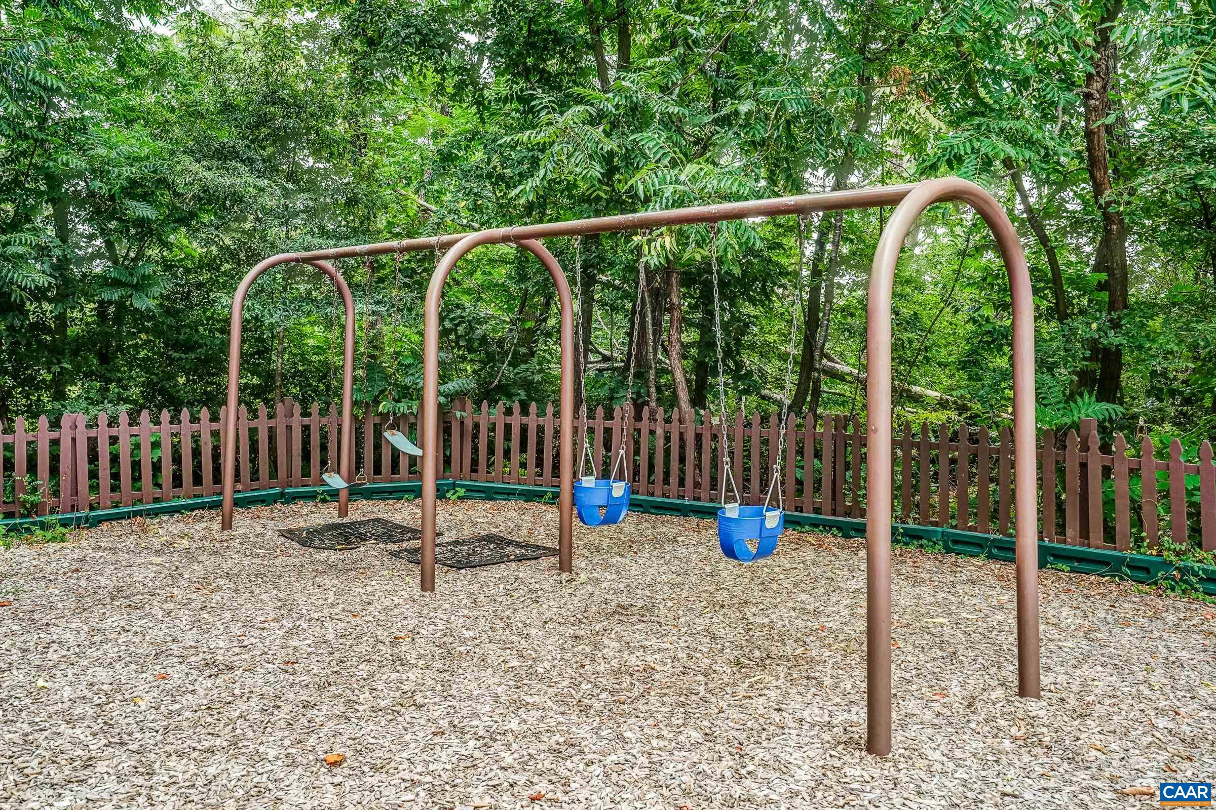 2420 BARGAMIN ORCHARD LN