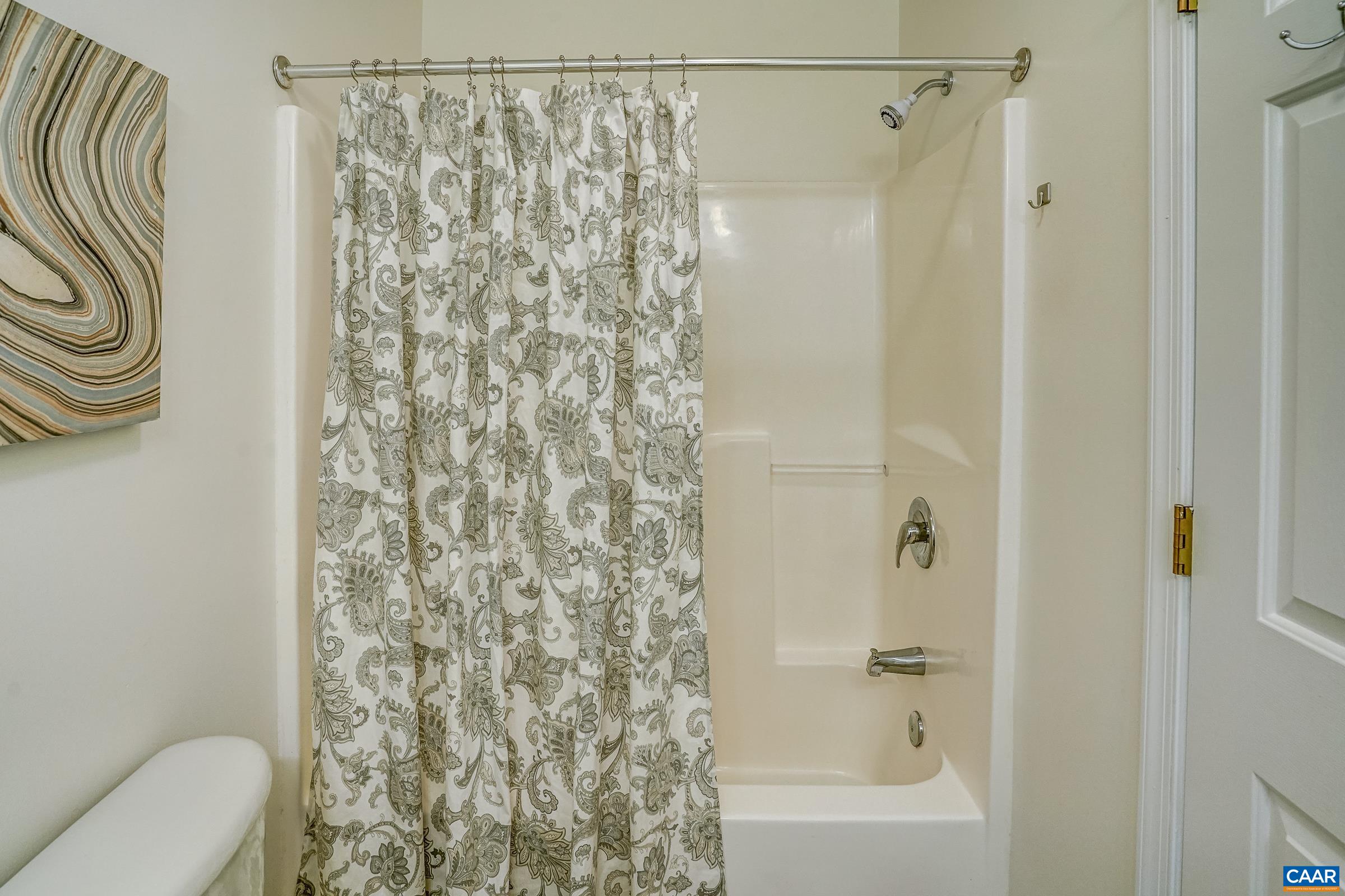 2420 BARGAMIN ORCHARD LN