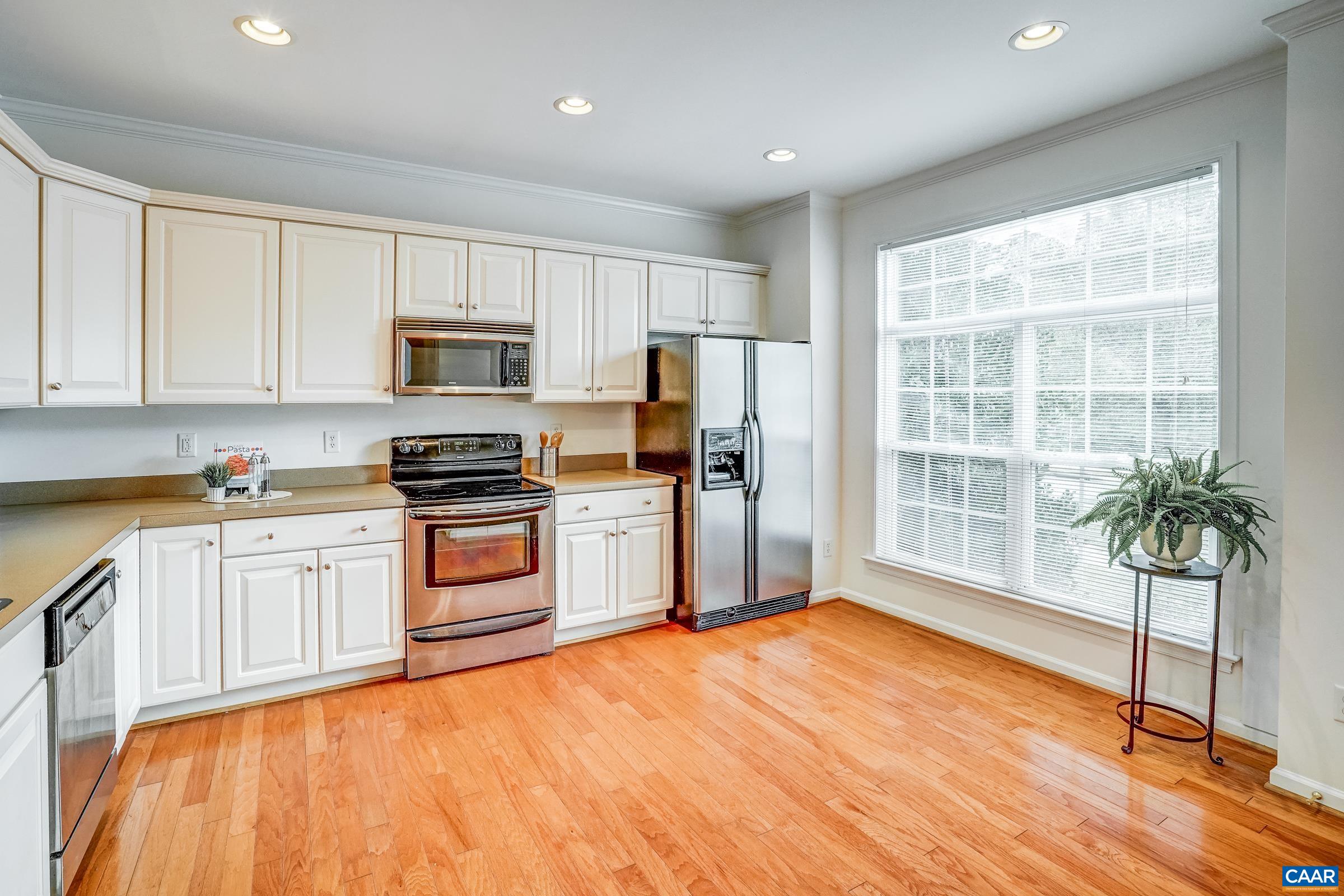 2420 BARGAMIN ORCHARD LN