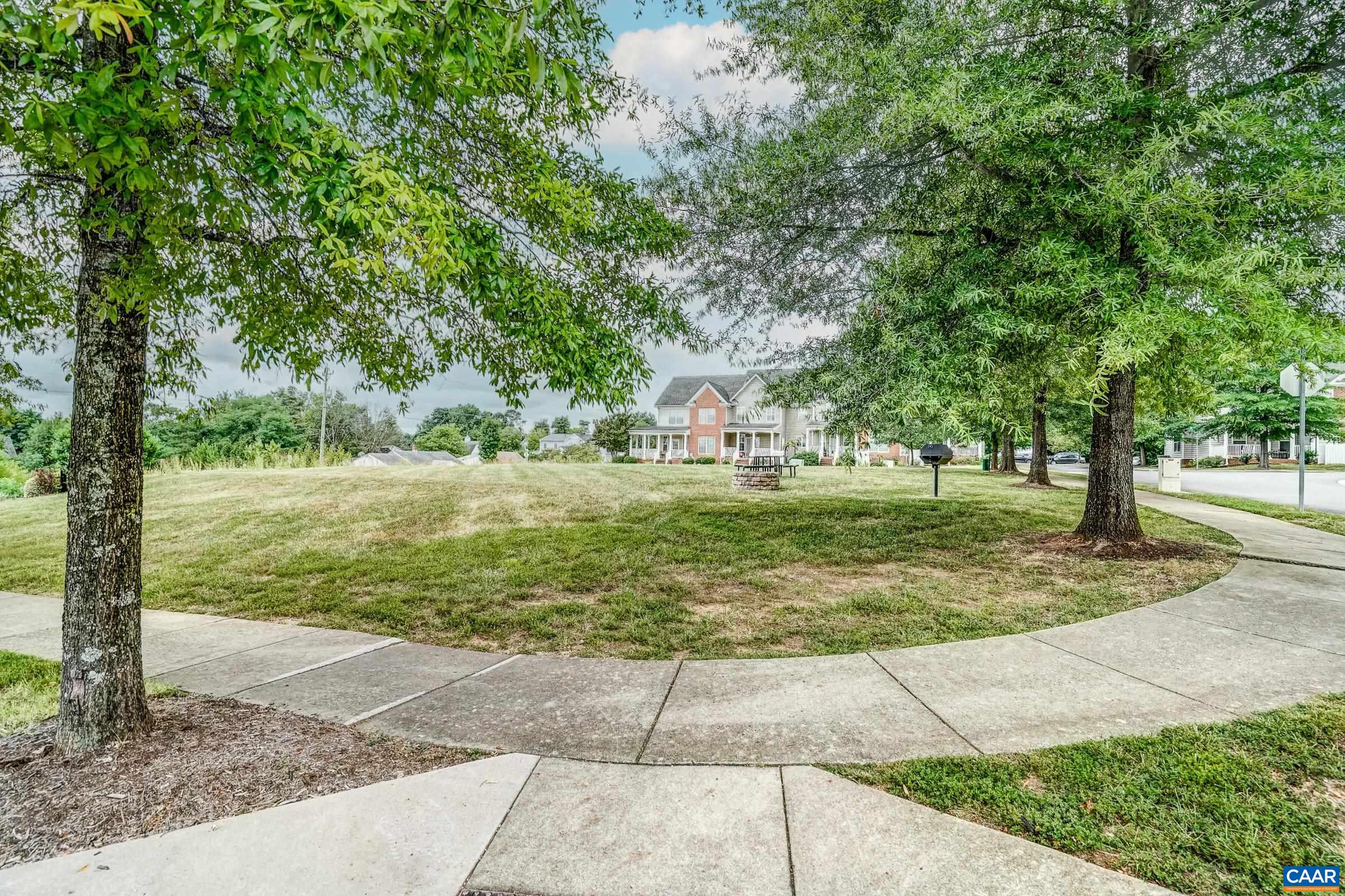 2420 BARGAMIN ORCHARD LN