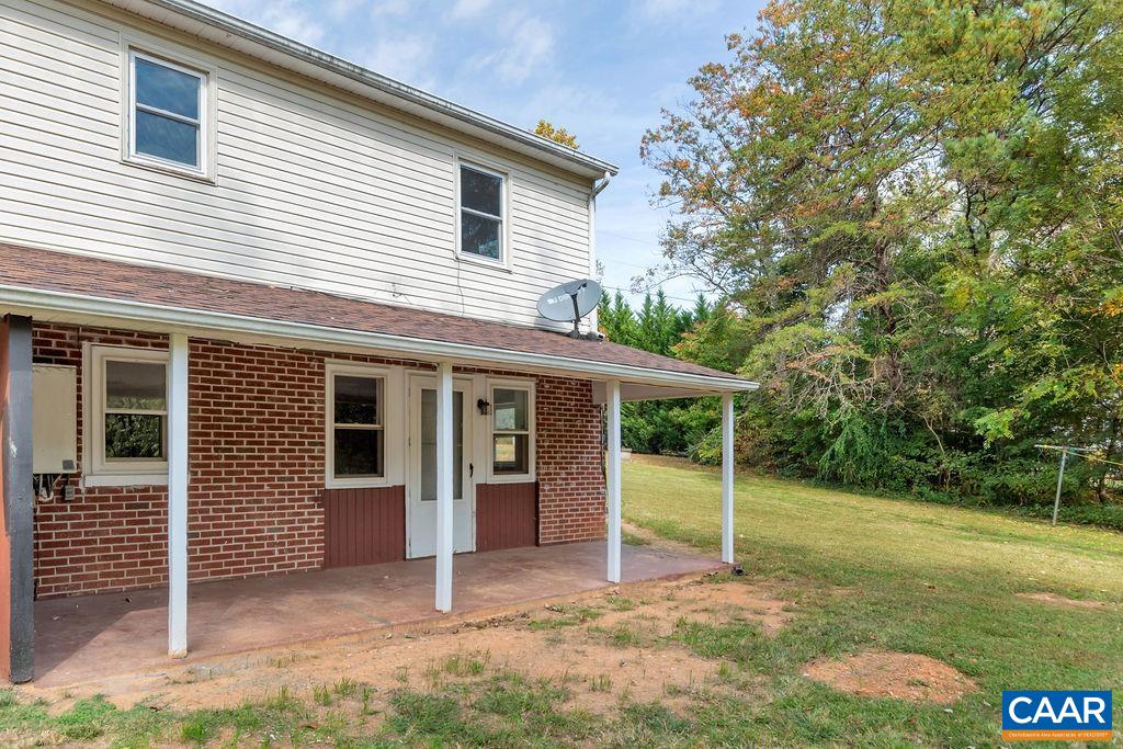 1480 WEST RIVER RD