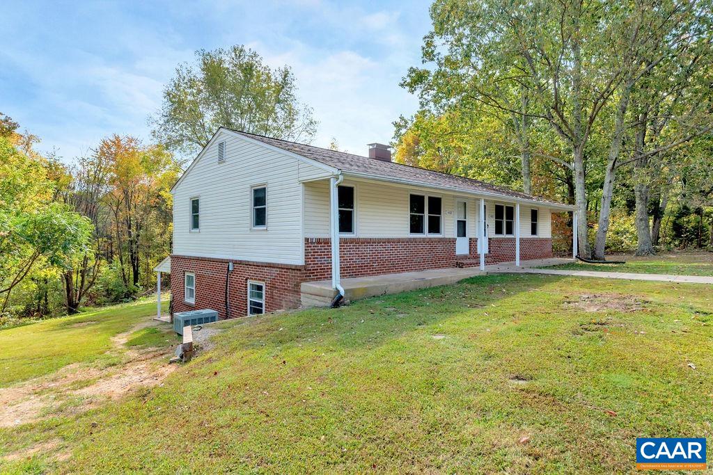 1480 WEST RIVER RD