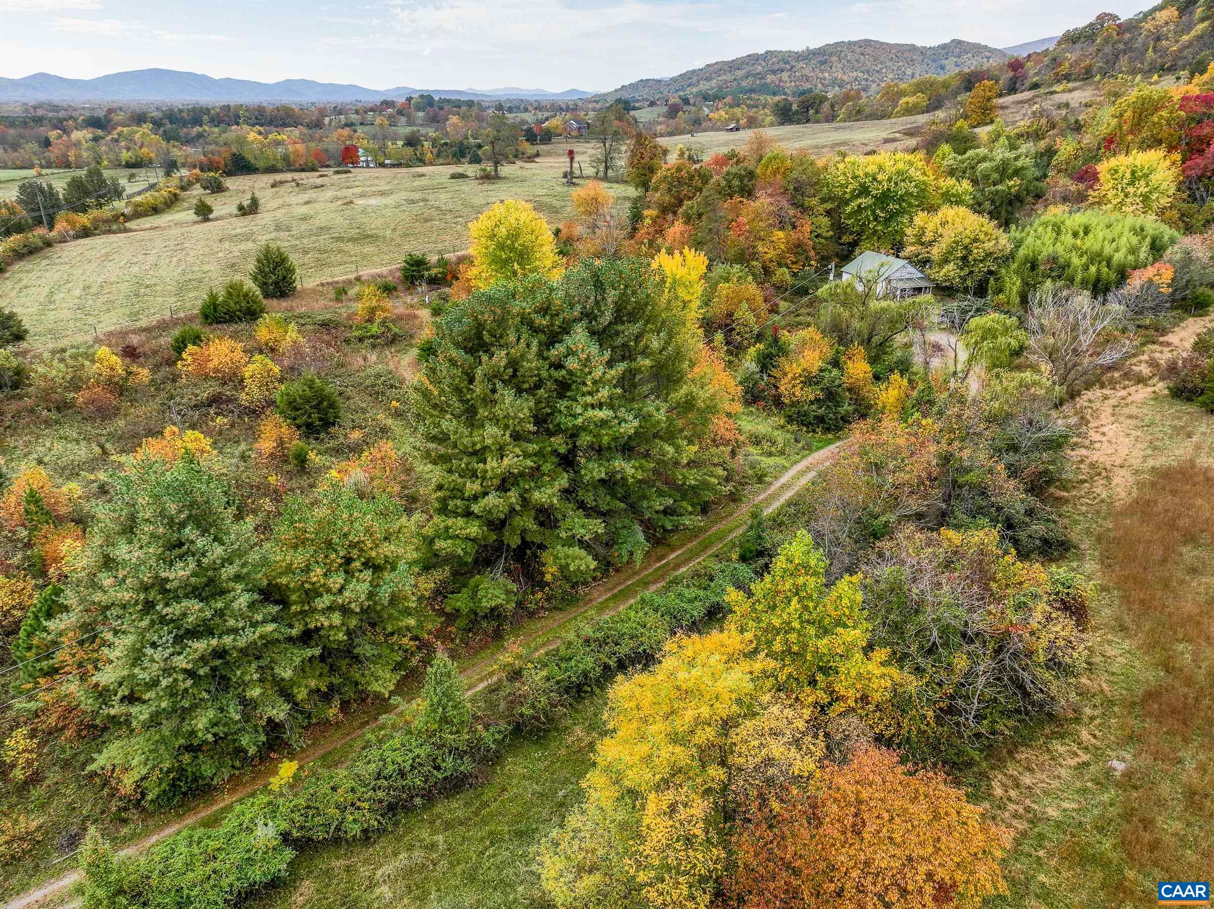 2552 Lot WHITE HALL RD