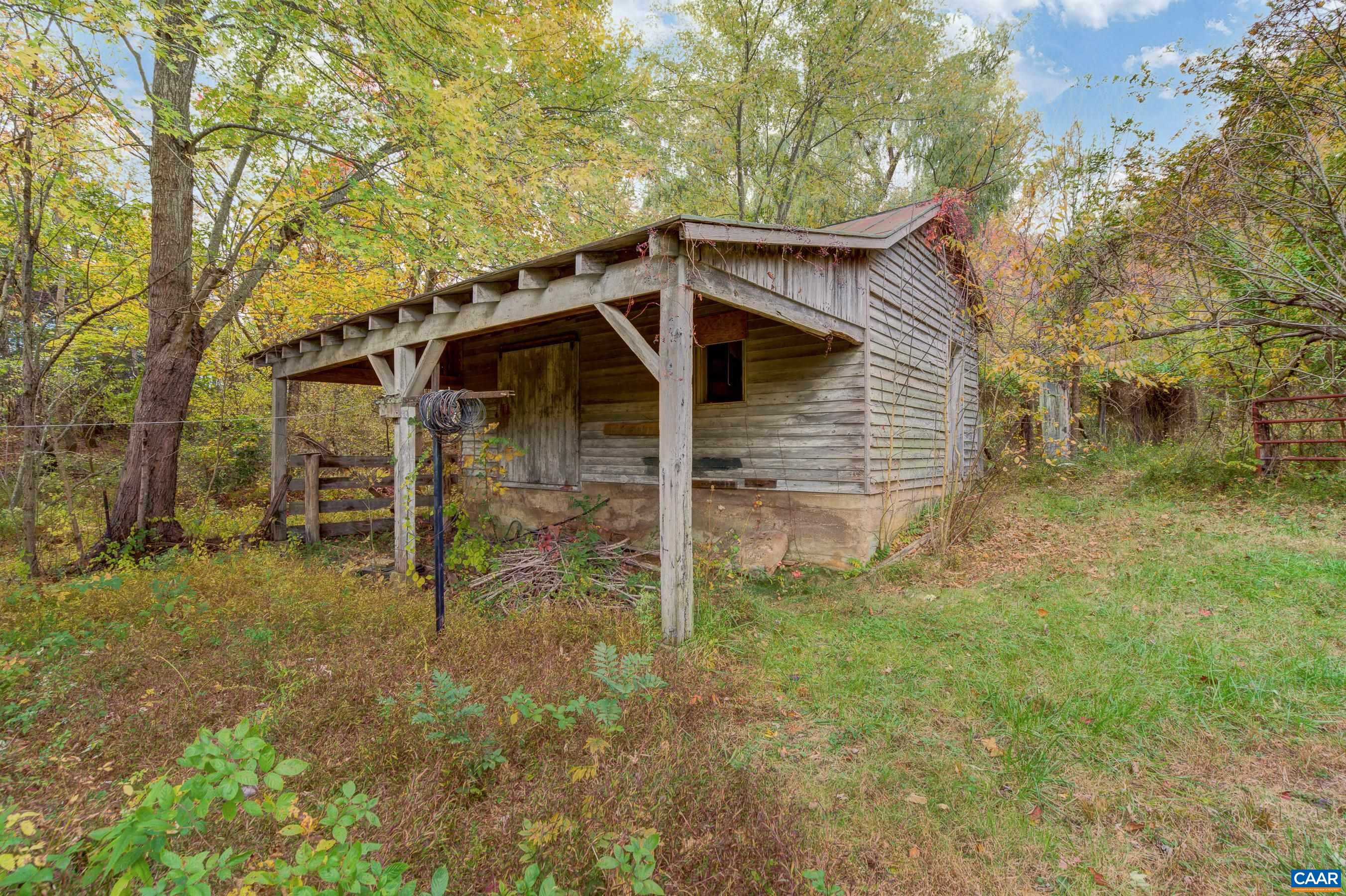 2552 Lot WHITE HALL RD