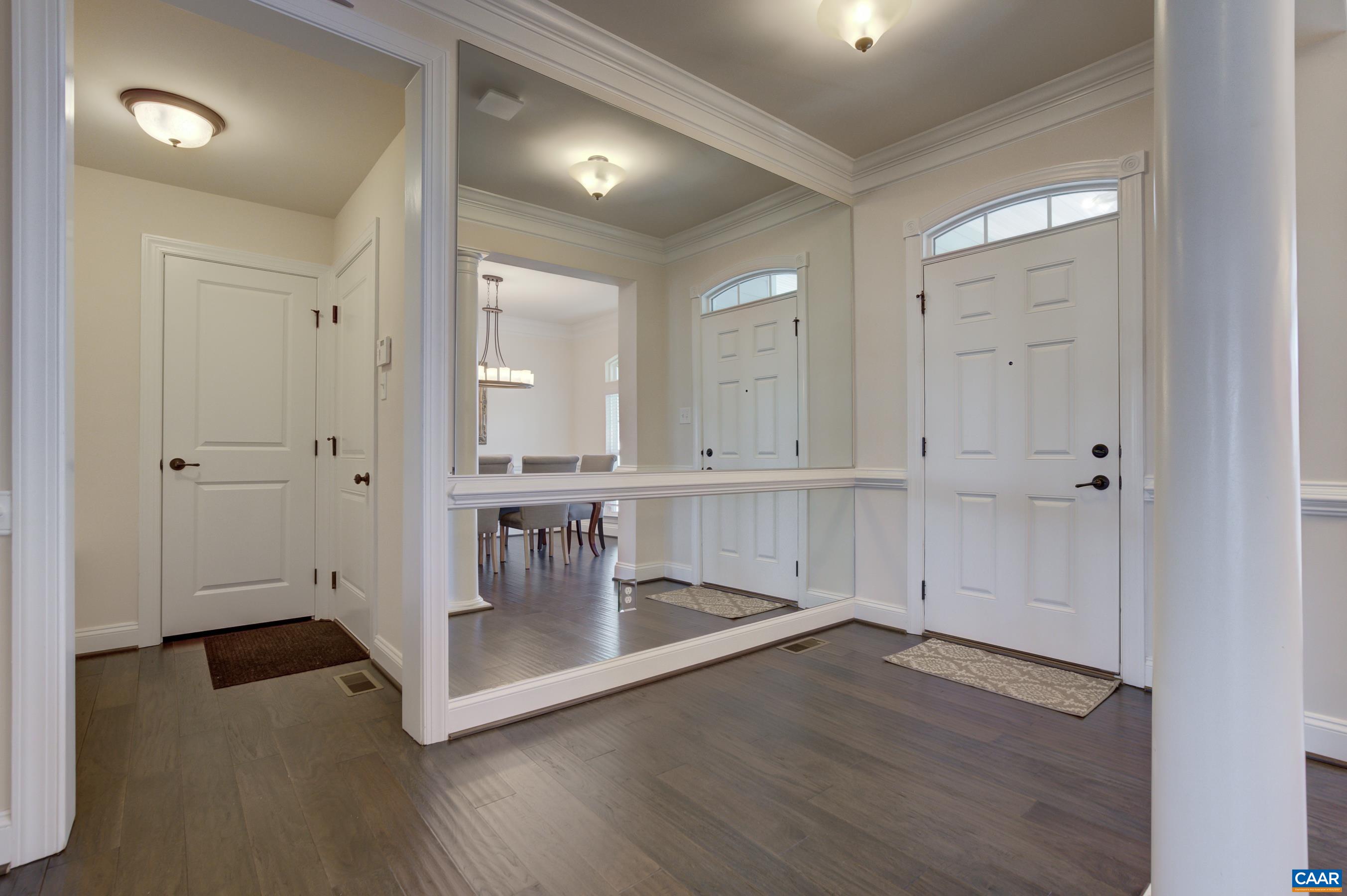 80 APPLEWOOD DR