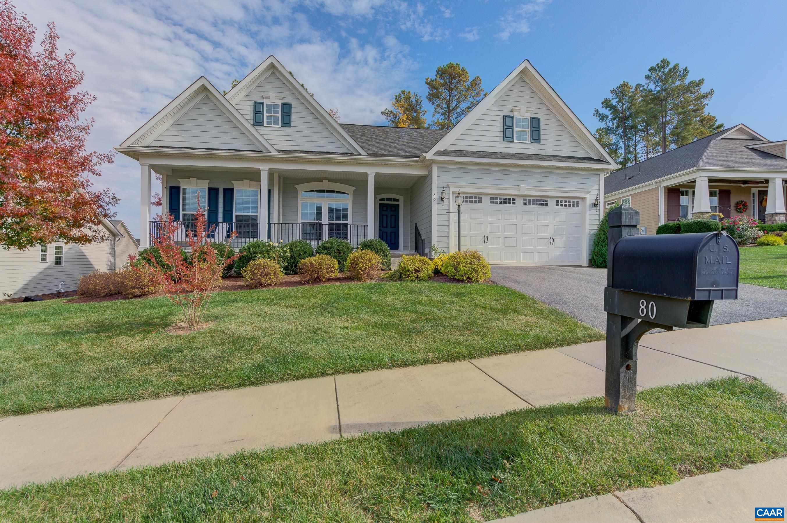80 APPLEWOOD DR