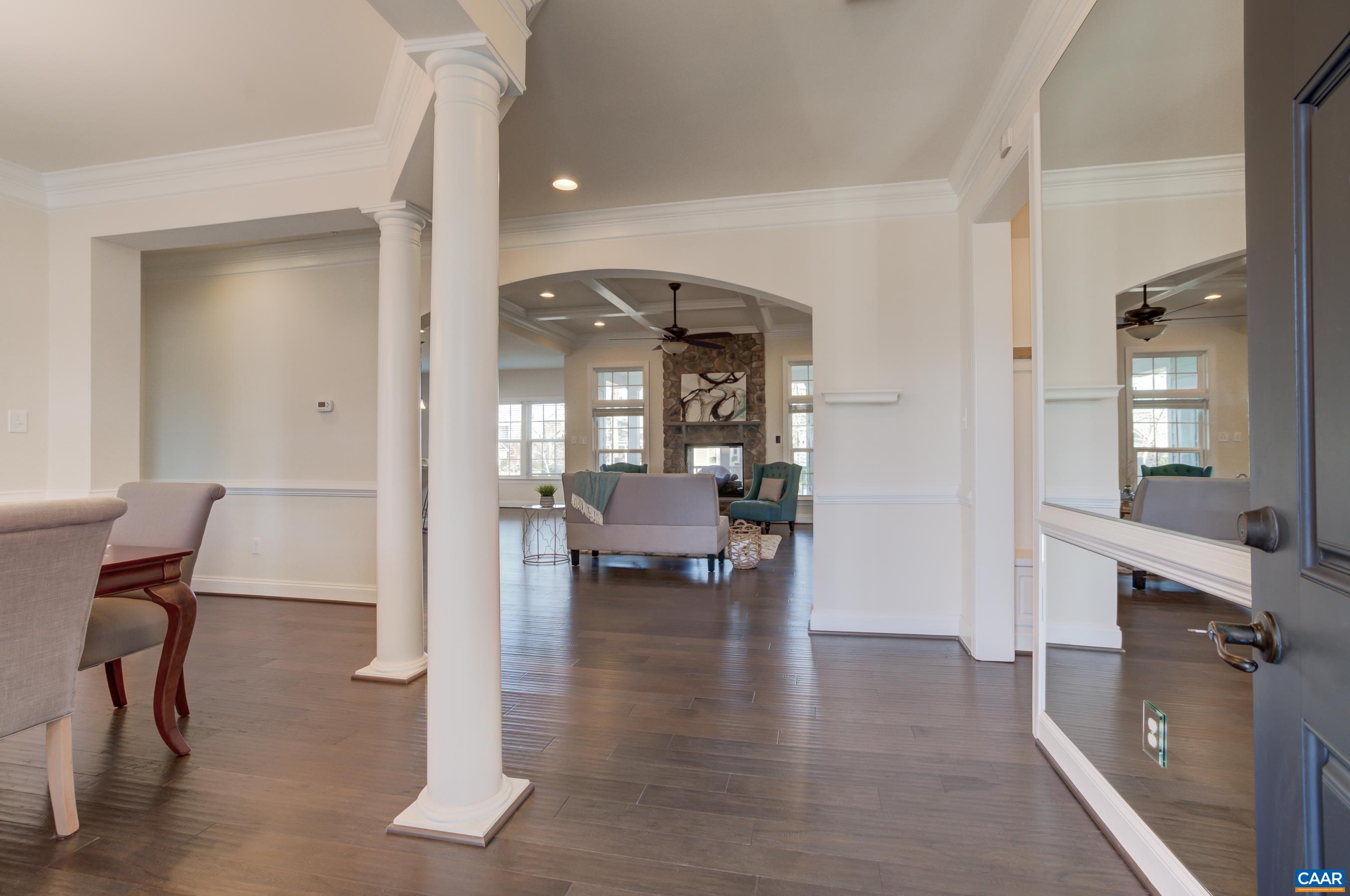 80 APPLEWOOD DR