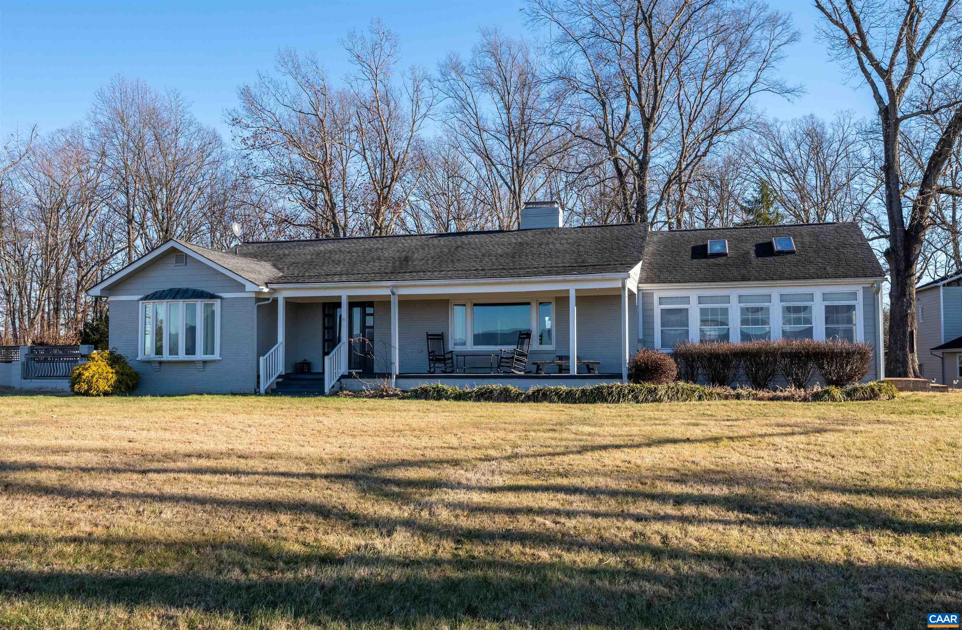 106 VISTA HEIGHTS DR