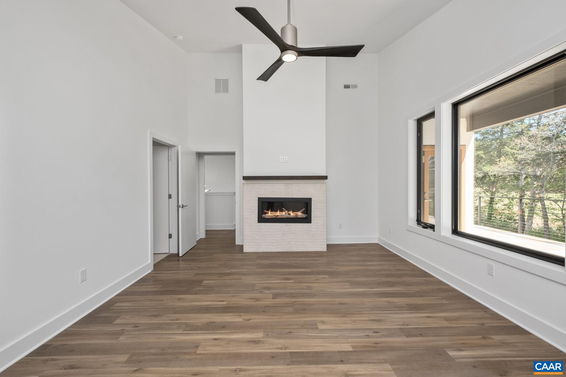159&160 PEN PARK LN
