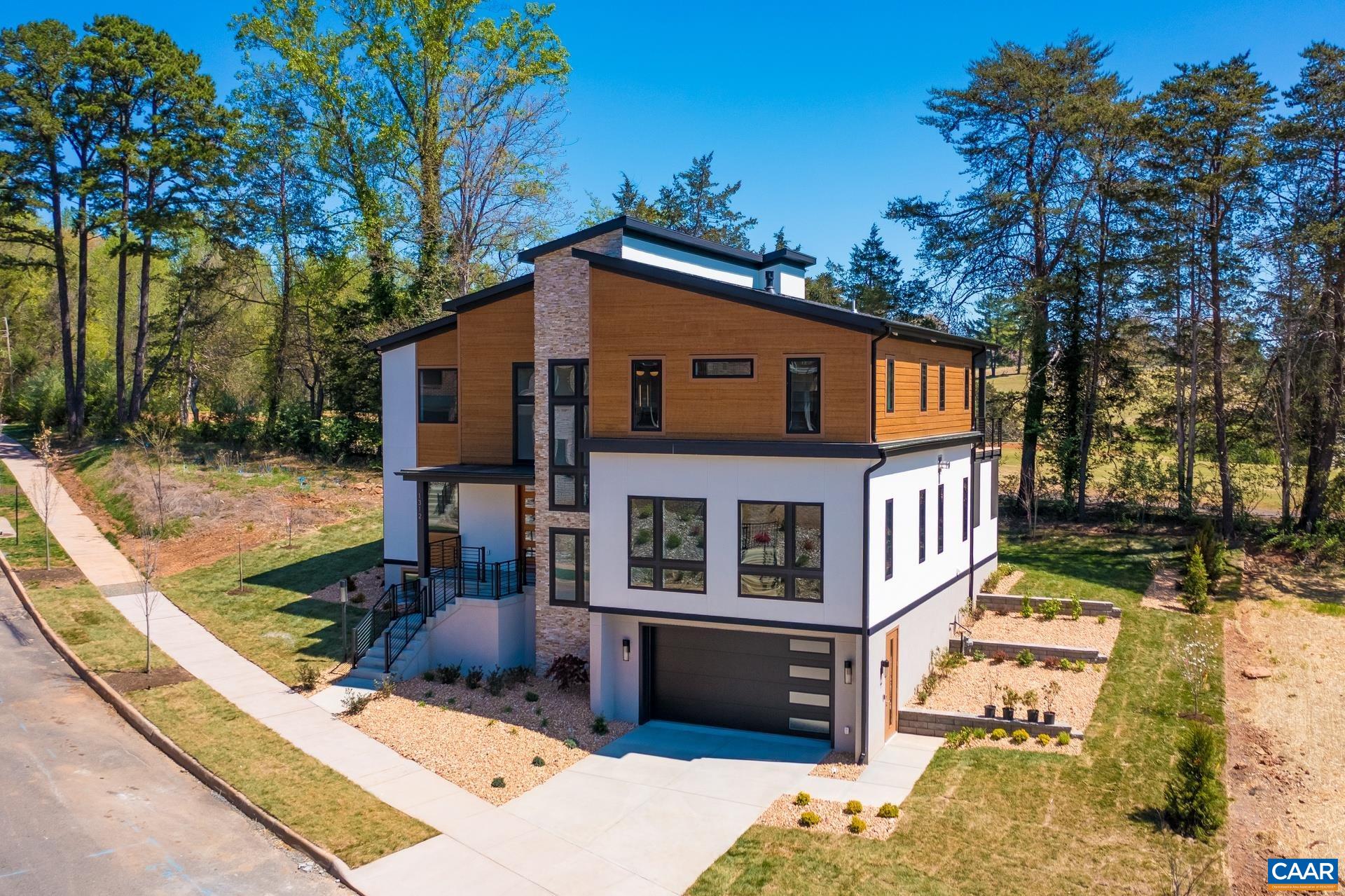 159&160 PEN PARK LN