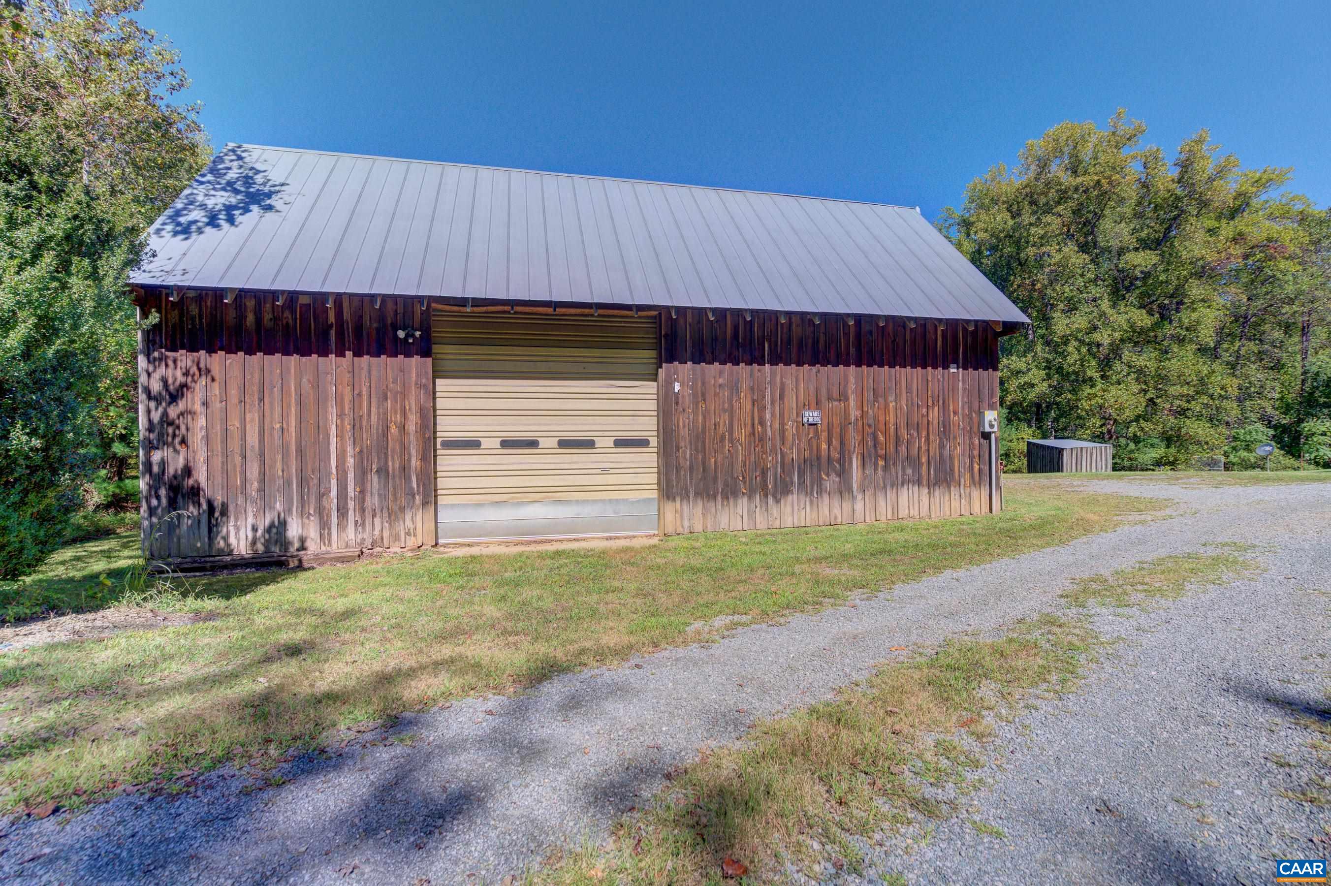 1265 POUNDING CREEK RD