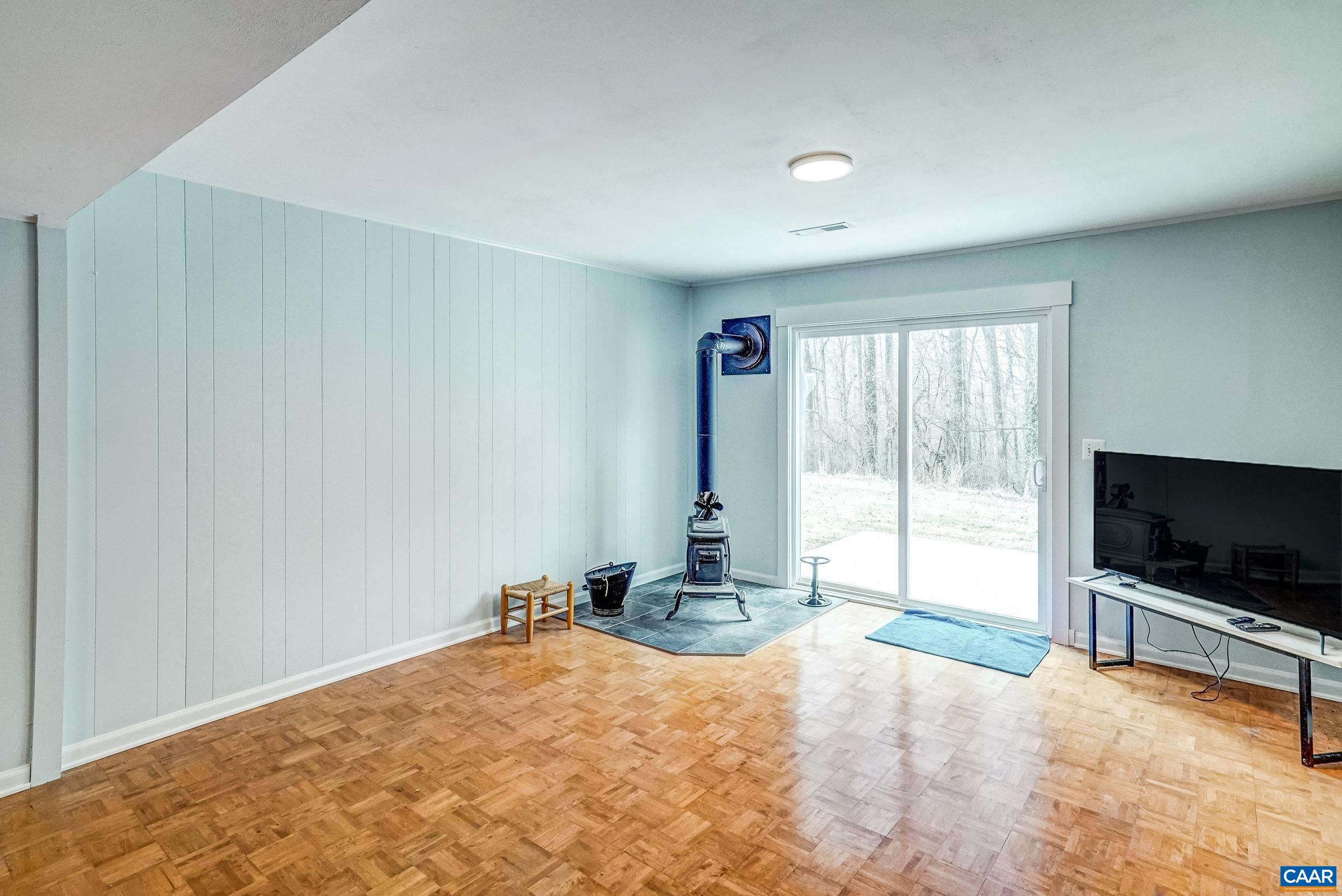 1265 POUNDING CREEK RD