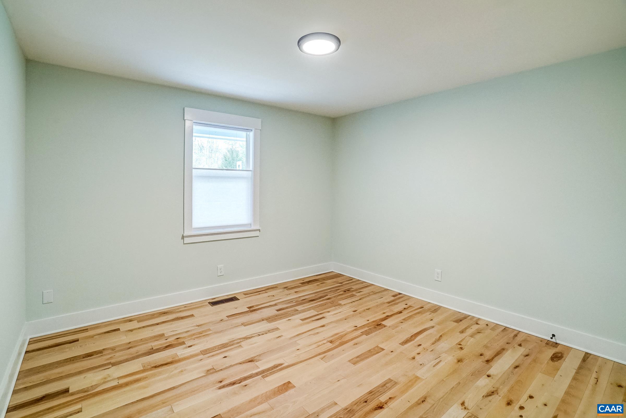 1265 POUNDING CREEK RD