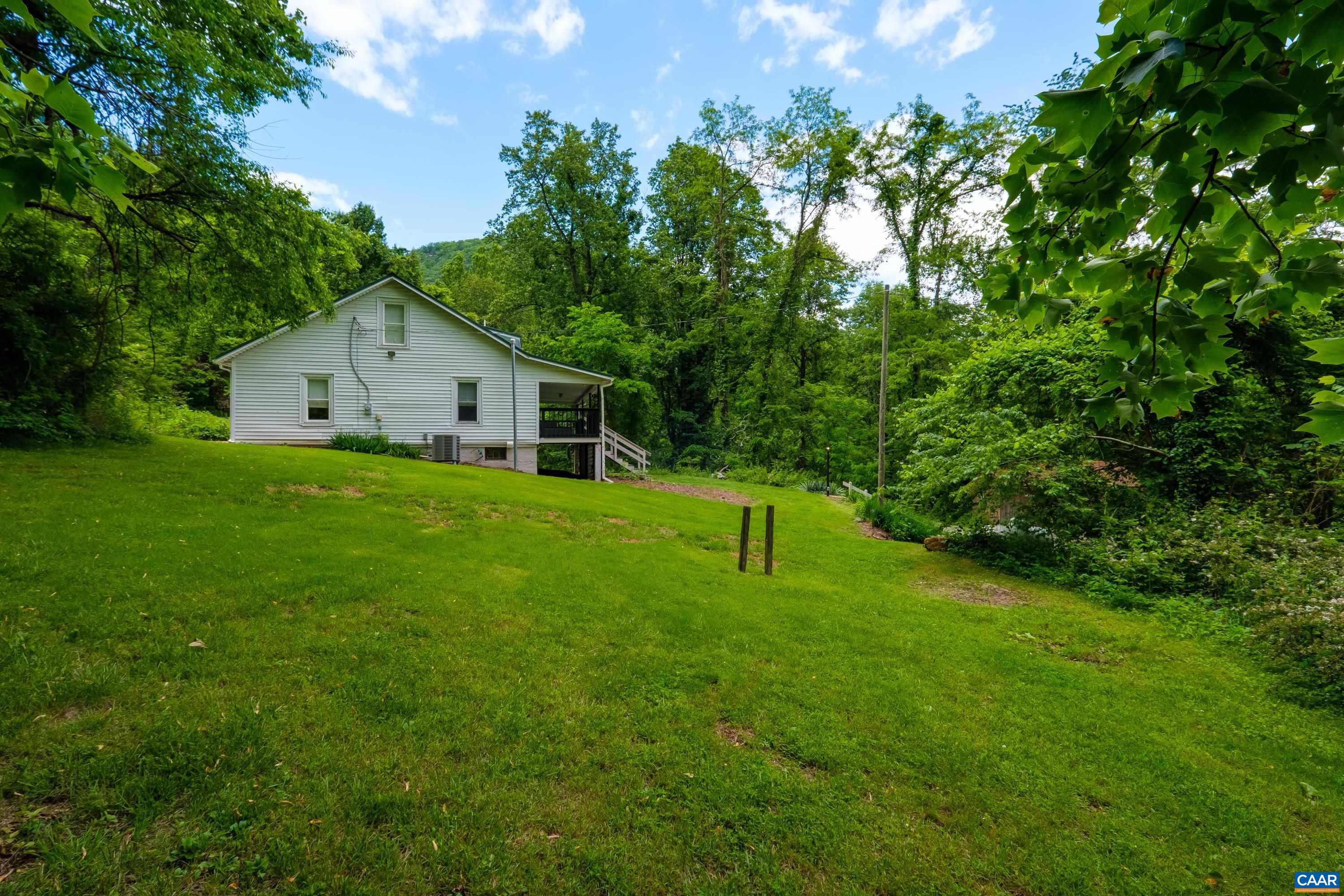 92 ROOSTER RIDGE RD