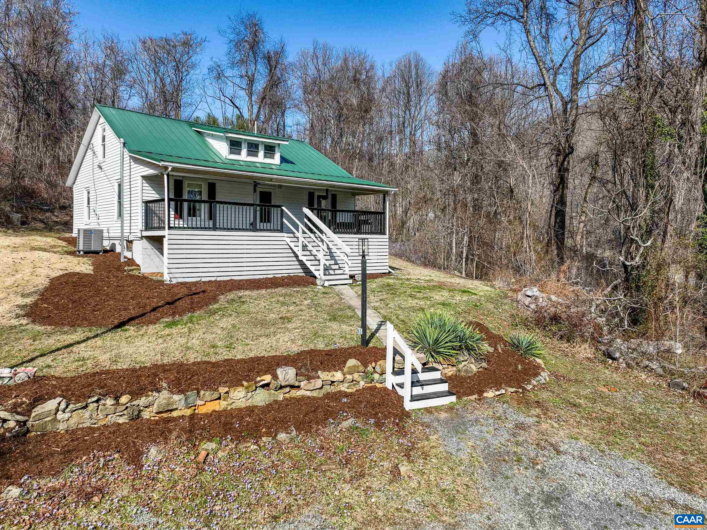 92 ROOSTER RIDGE RD