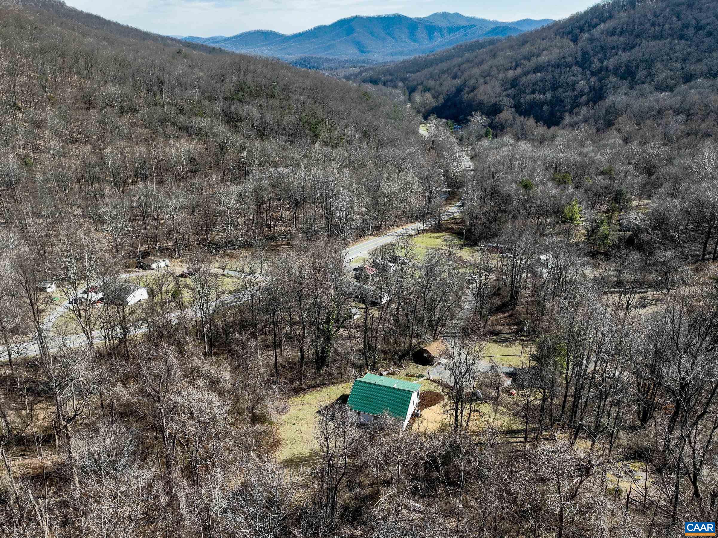 92 ROOSTER RIDGE RD