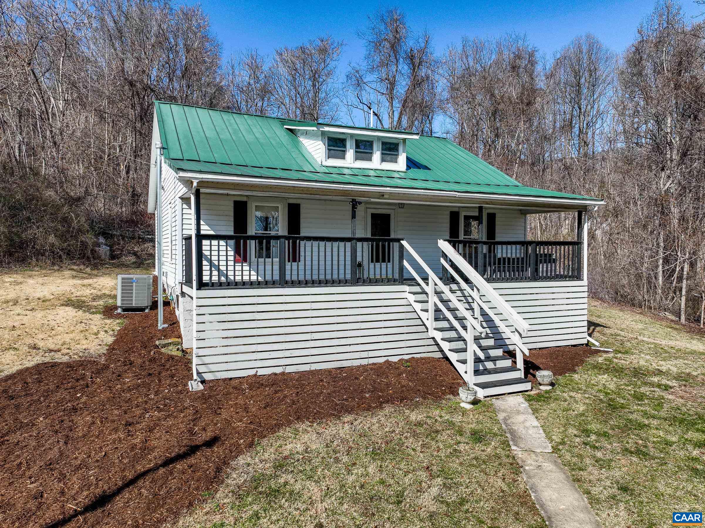 92 ROOSTER RIDGE RD