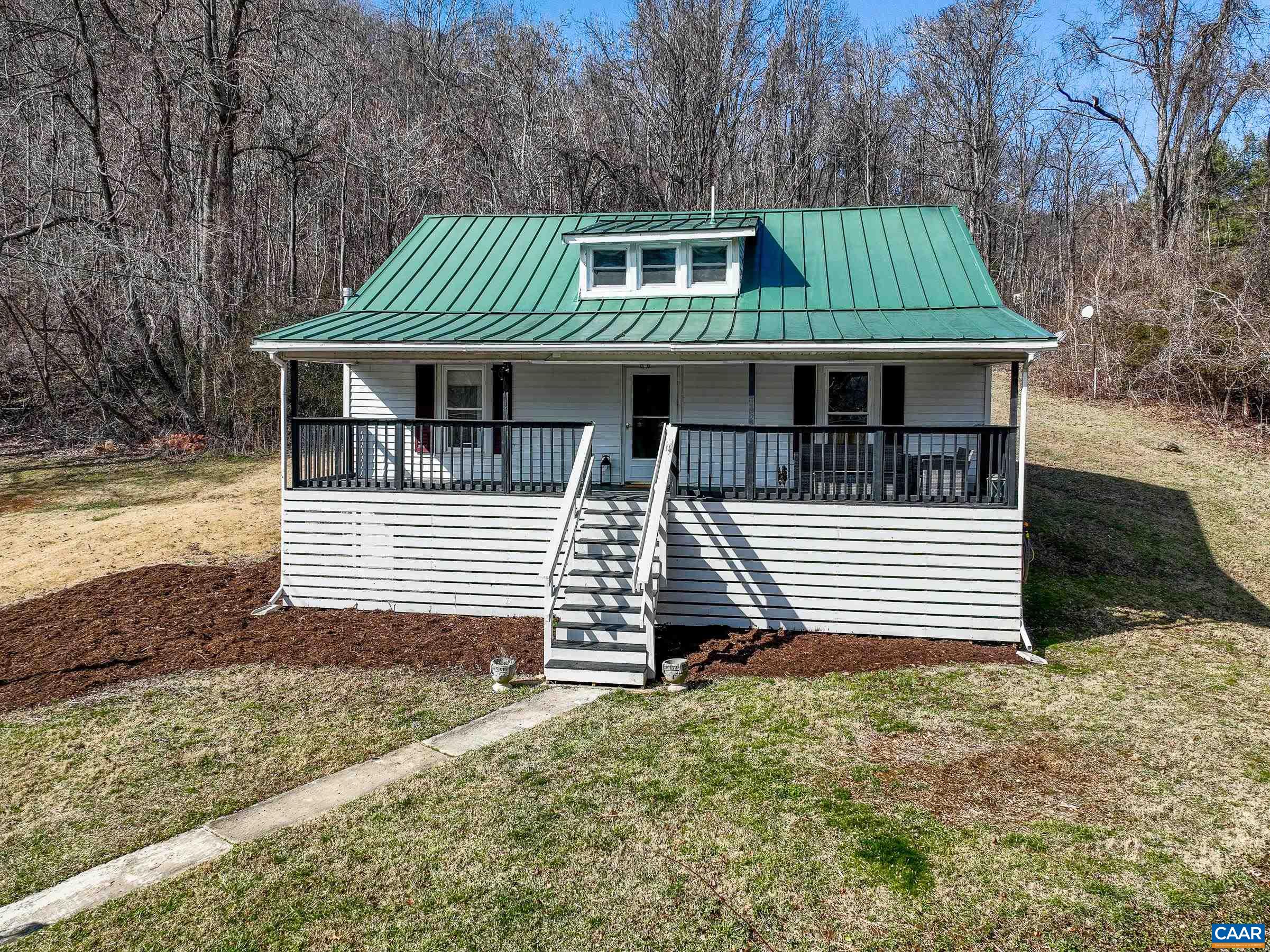 92 ROOSTER RIDGE RD