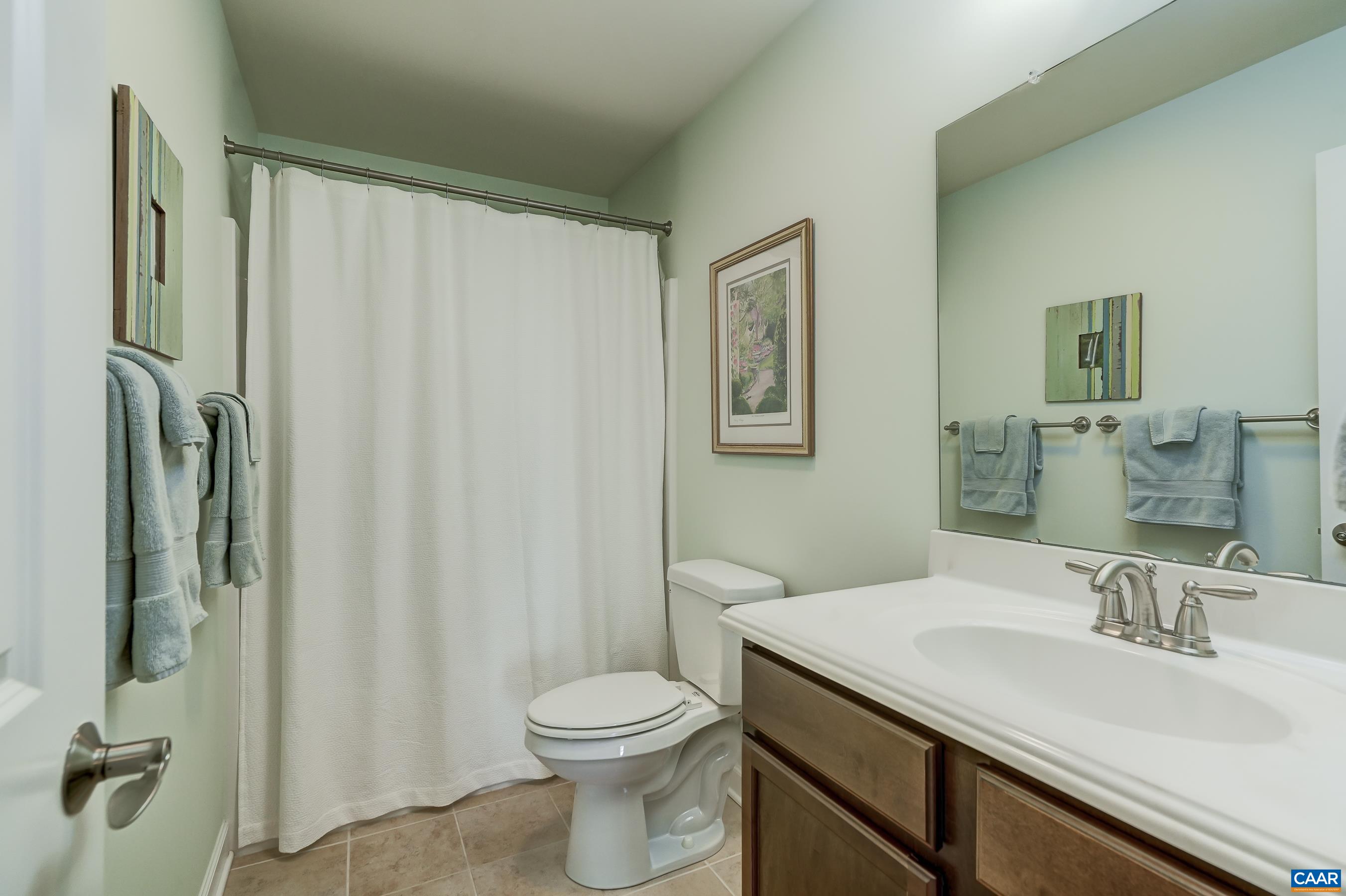 1622 SAWGRASS CT