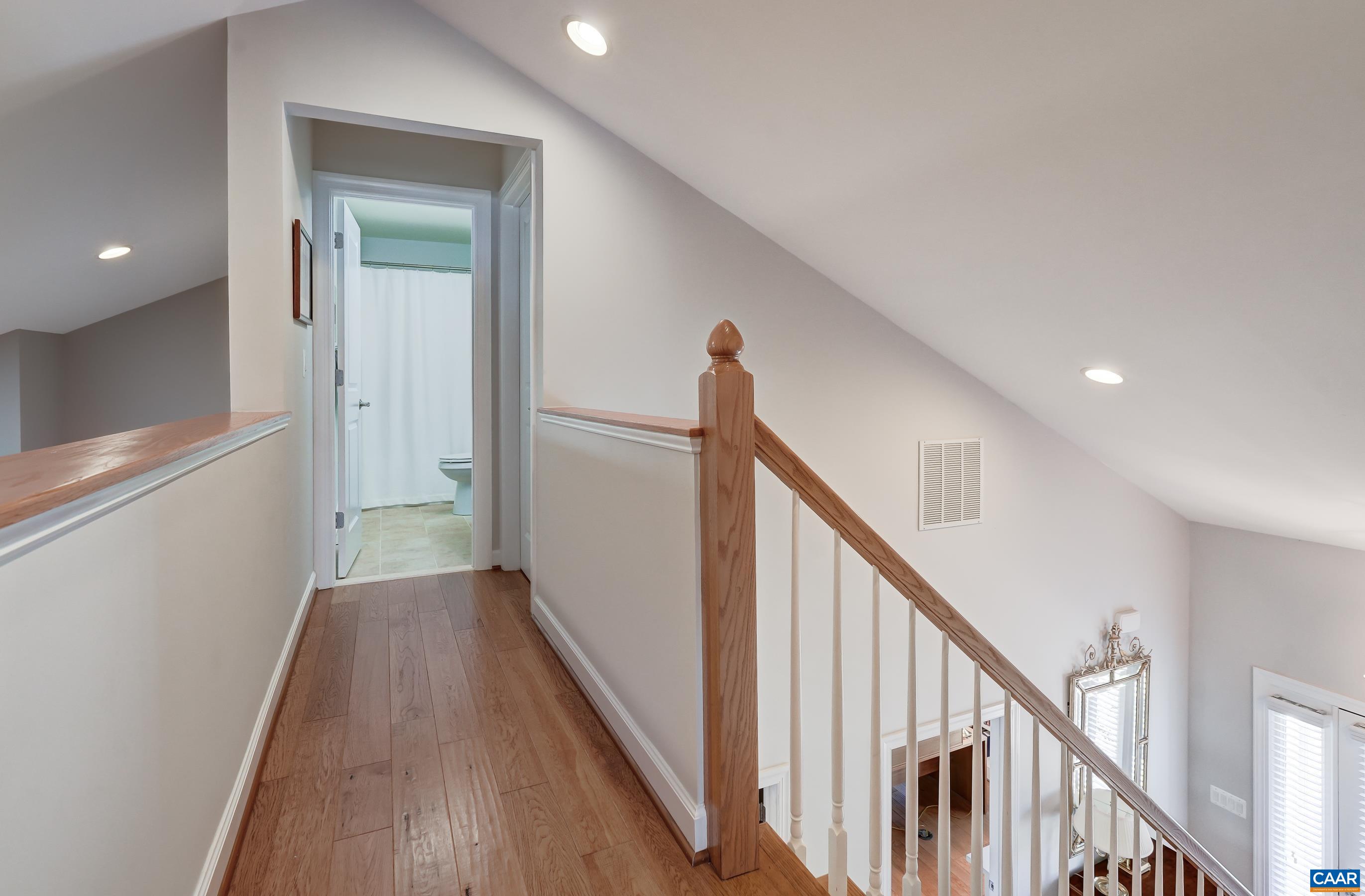 1622 SAWGRASS CT