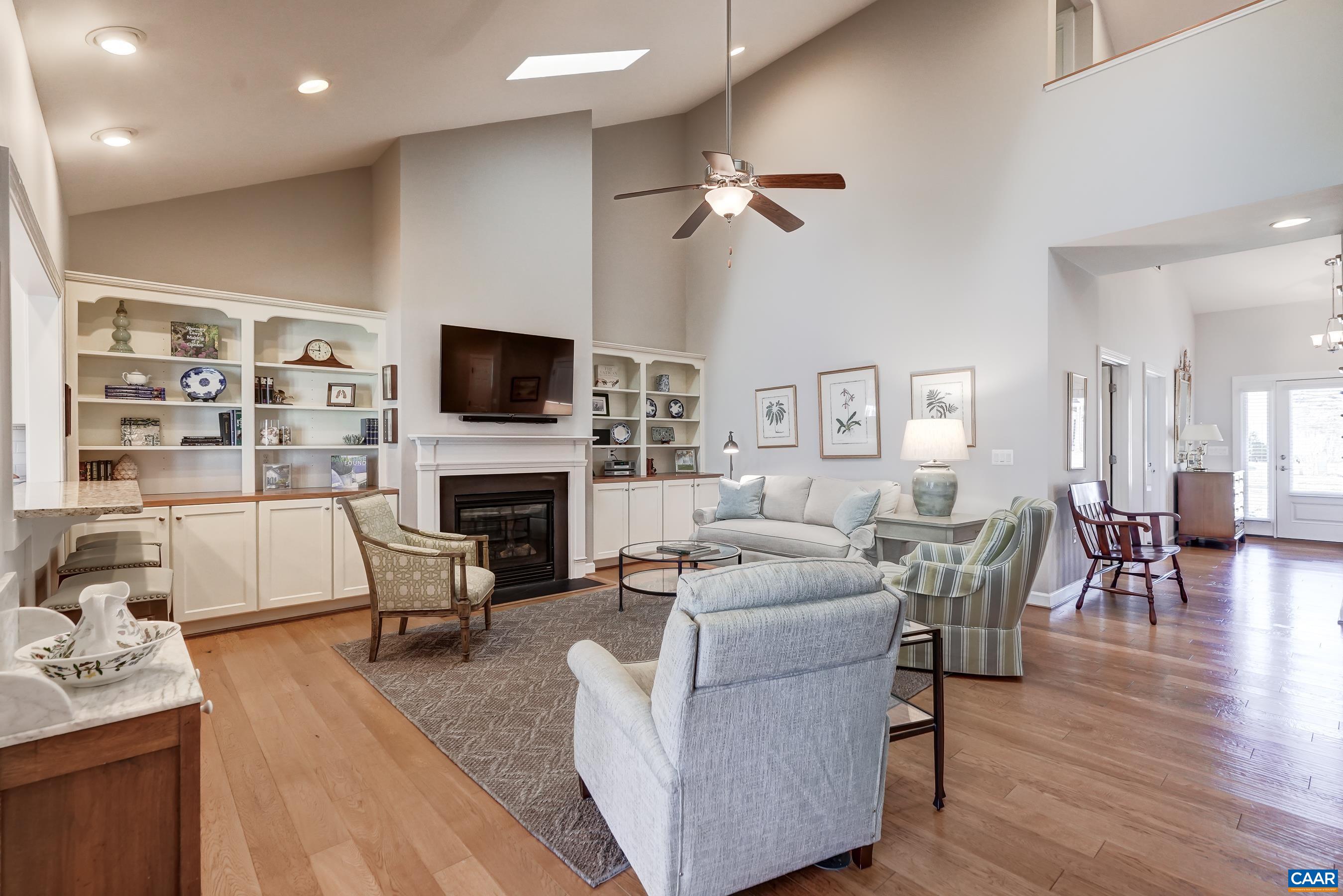 1622 SAWGRASS CT