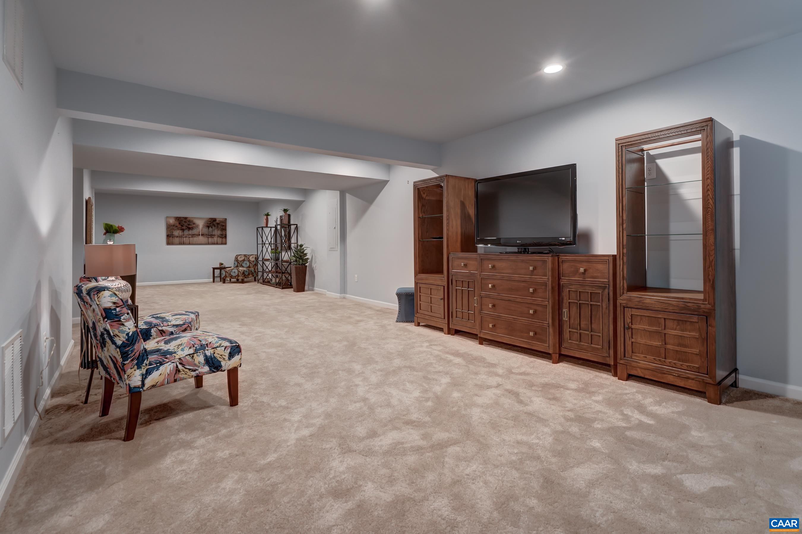1554 SAWGRASS CT