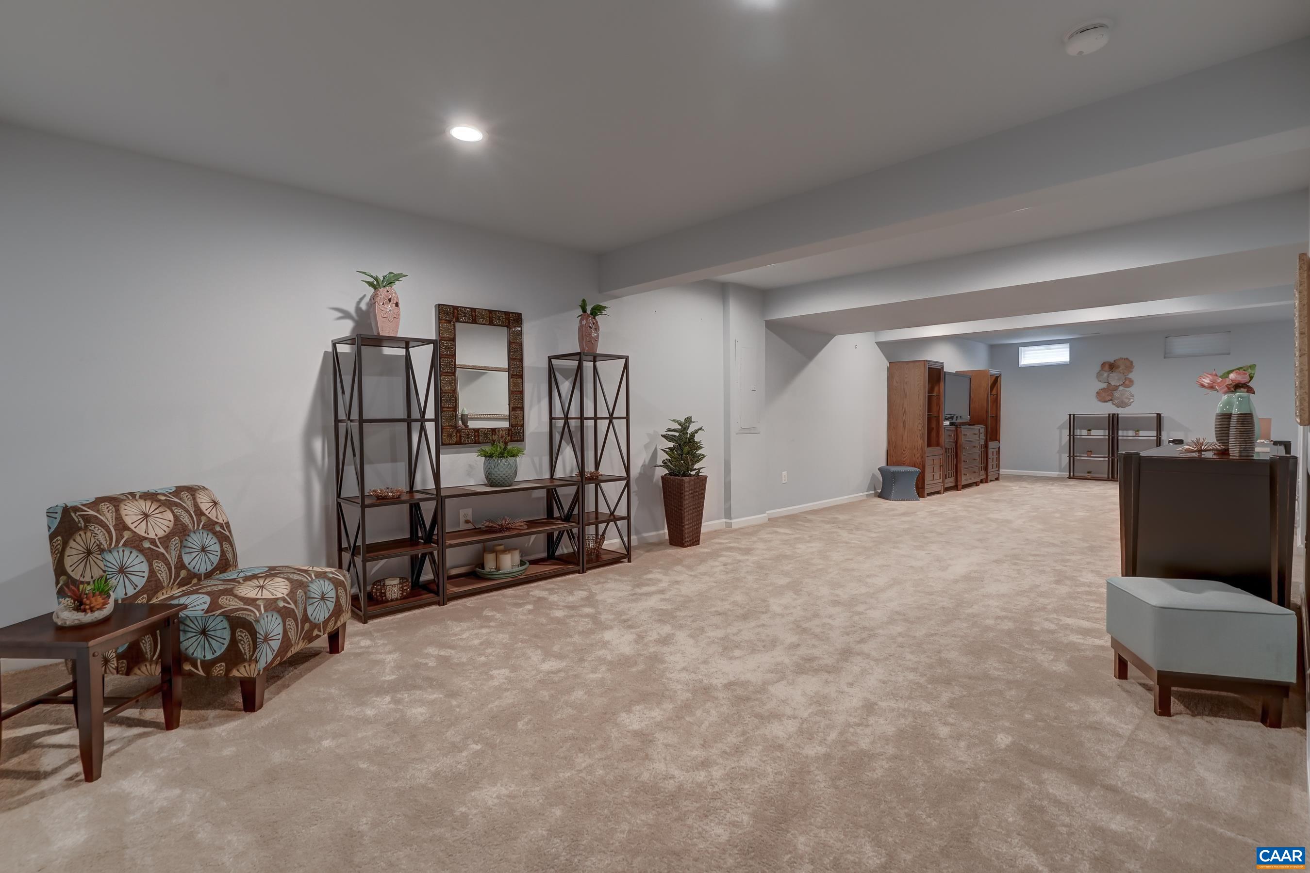 1554 SAWGRASS CT