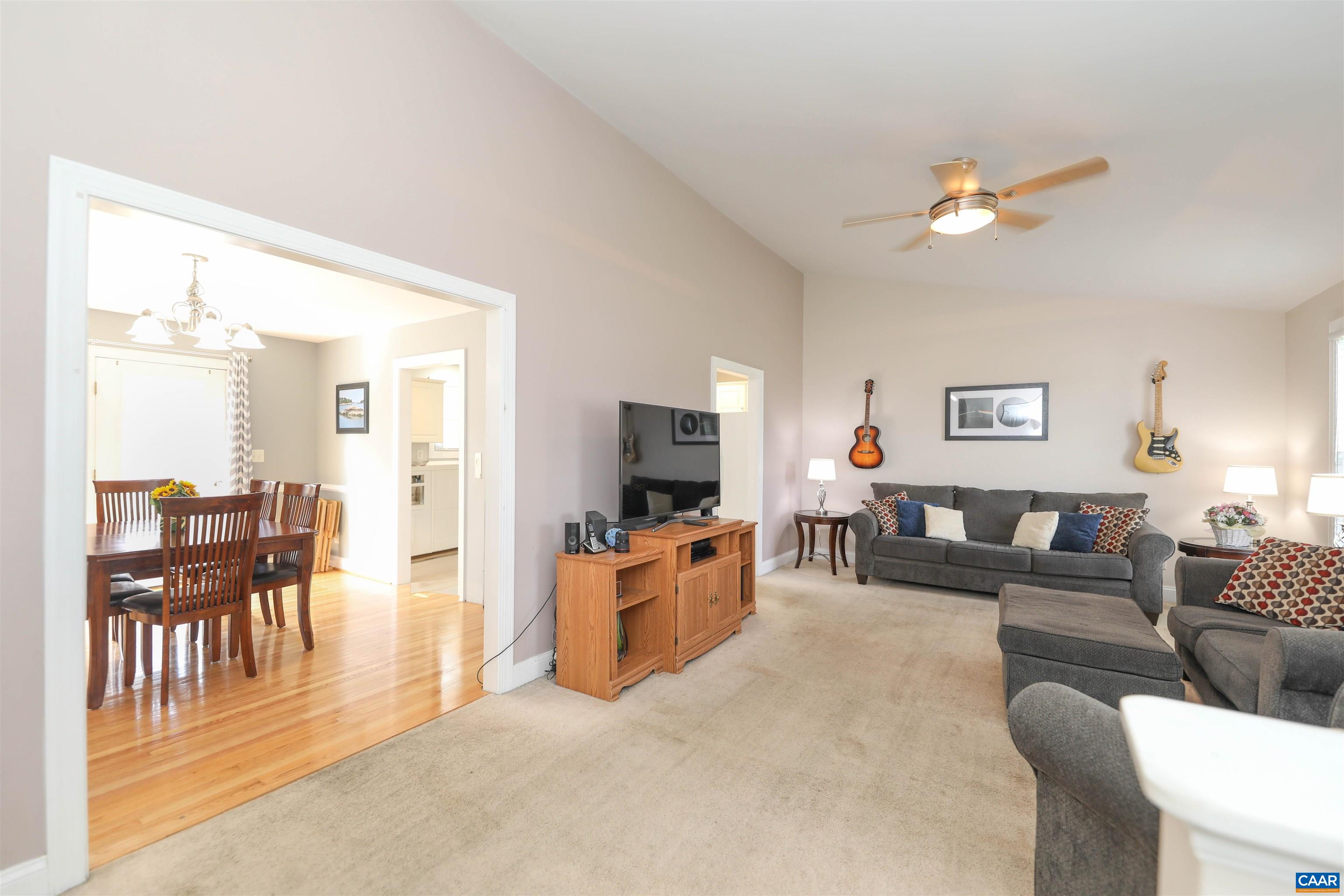 228 STERLING LAMM DR