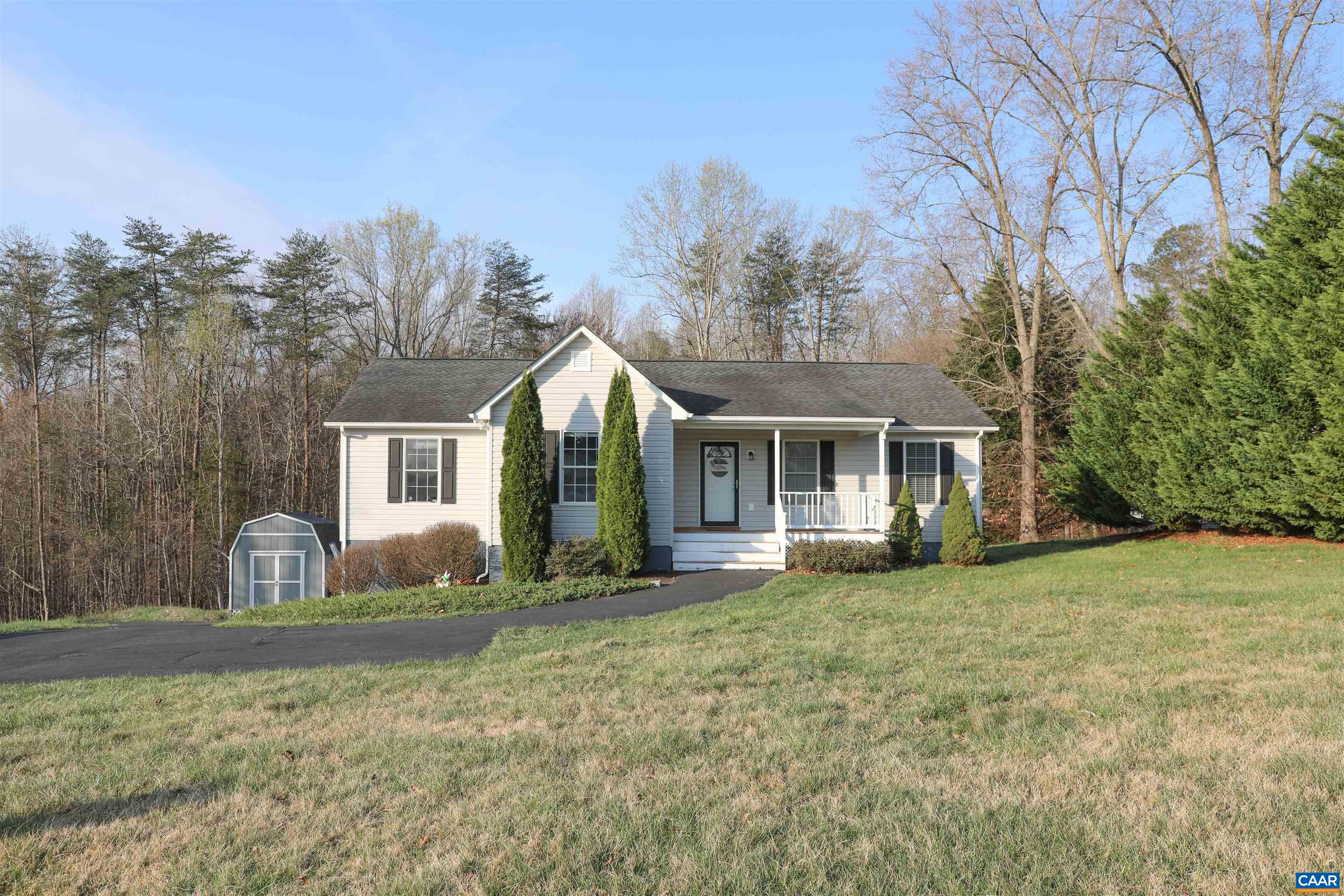 228 STERLING LAMM DR